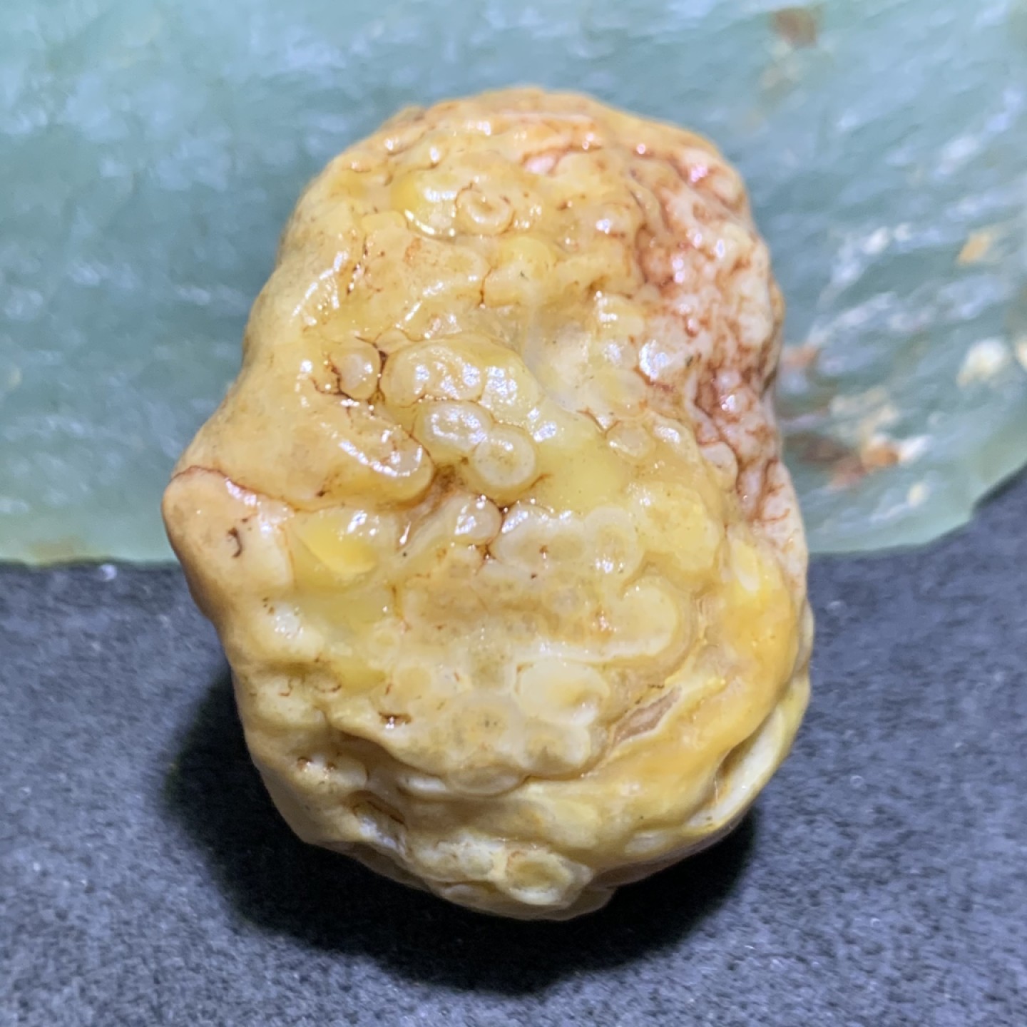 精美戈壁高玉化鱼籽纹筋脉石大原石一颗，