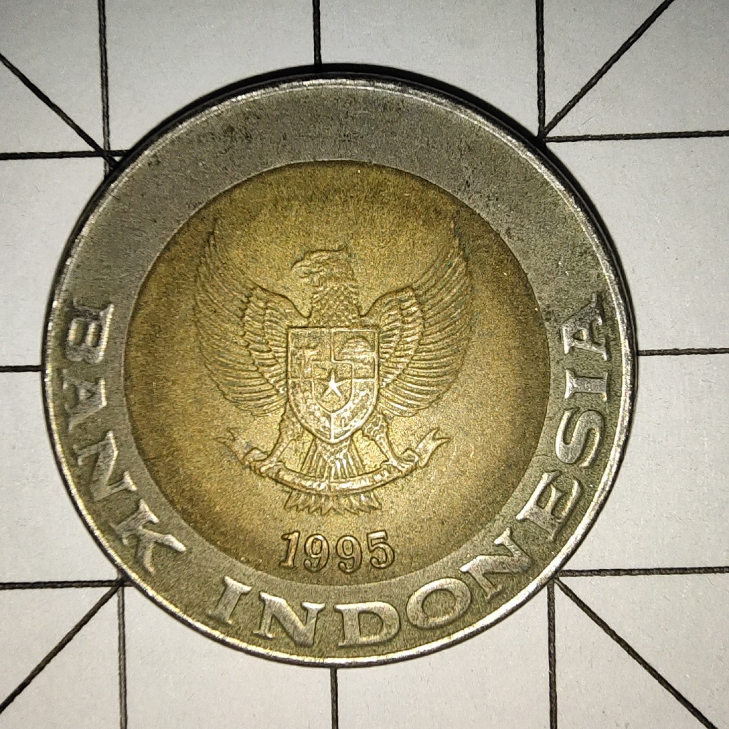 收藏之家世界硬币新年场(捡漏，无押金，无佣金，全场满20包邮，偏远地区除外) 印度尼西亚1000盾1995年