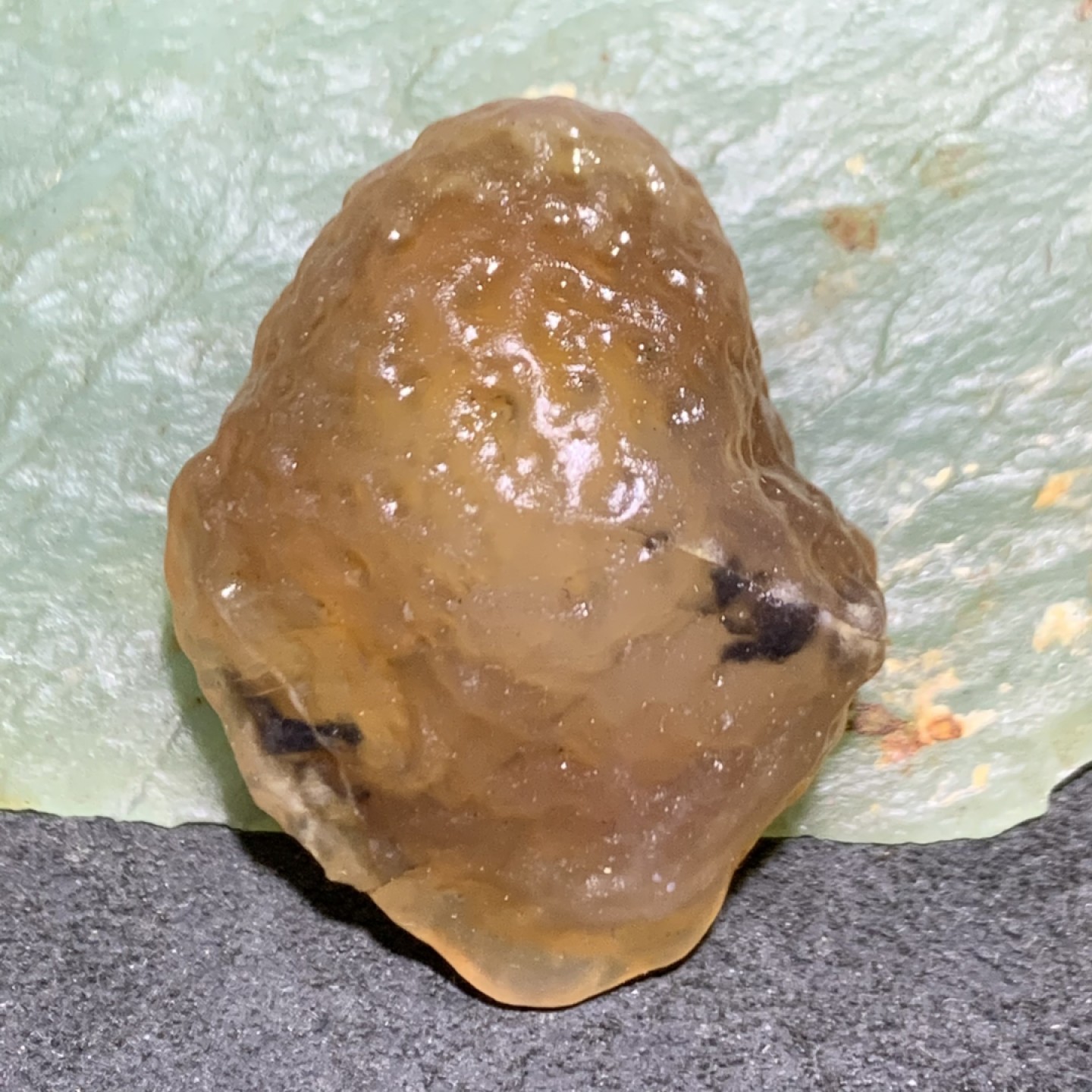 放福利！精美天然戈壁糖心玛瑙原石一颗，