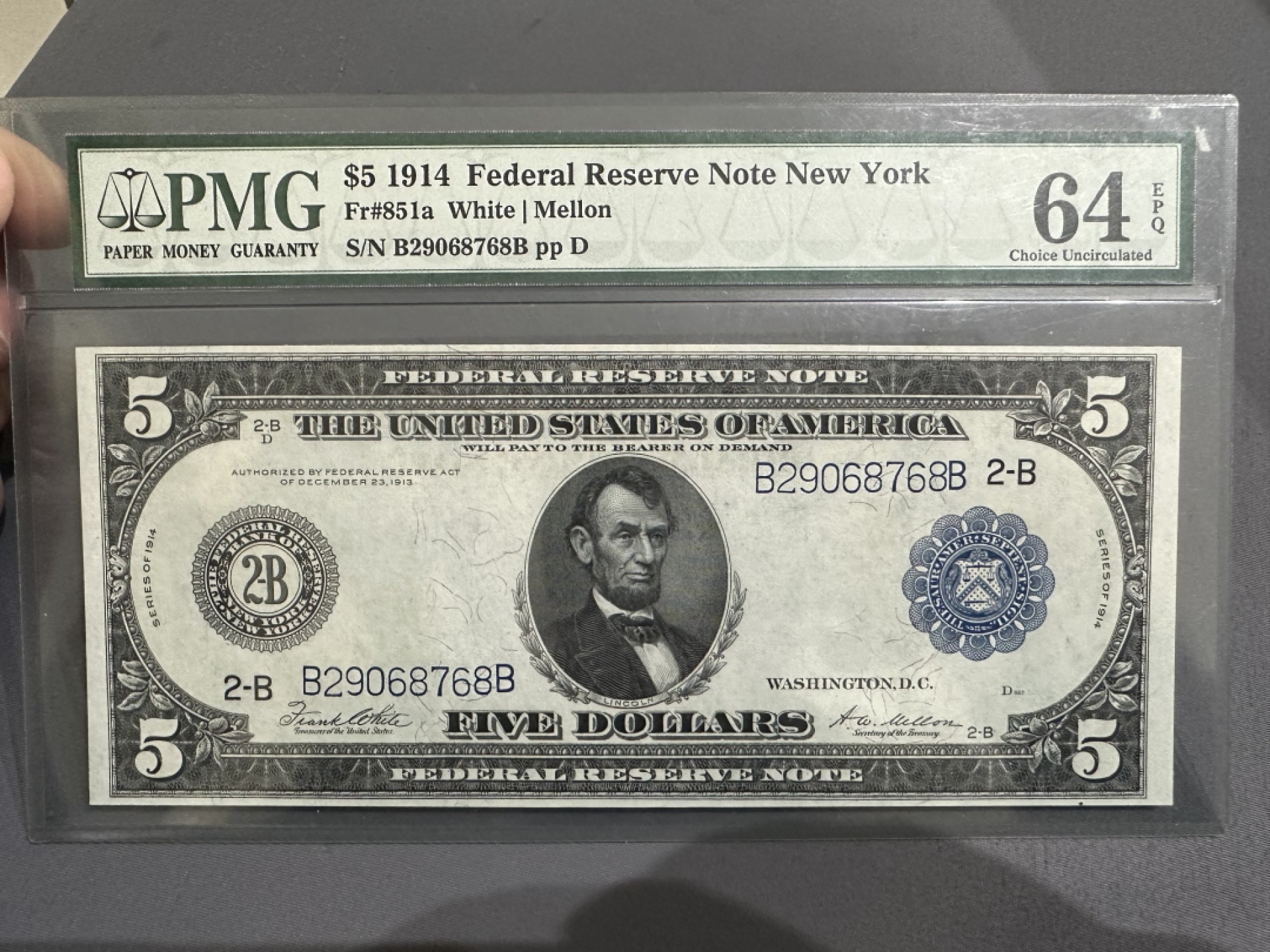 《外钞收藏家》第二百三十七期 1914年5美元 大票幅 PMG64E