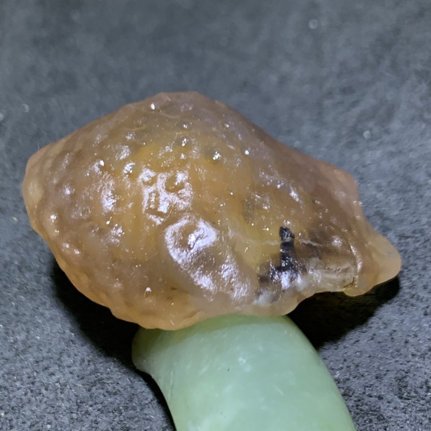放福利！精美天然戈壁糖心玛瑙原石一颗，