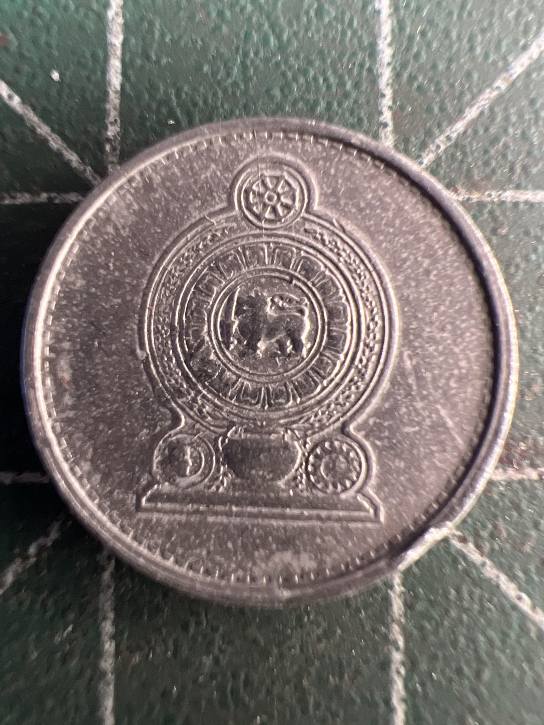 泡泡堂第237期  世界硬币邮票 （无押金，无佣金，捡漏，全场20包邮，偏远地区除外，接收代拍业务） 斯里兰卡一卢比