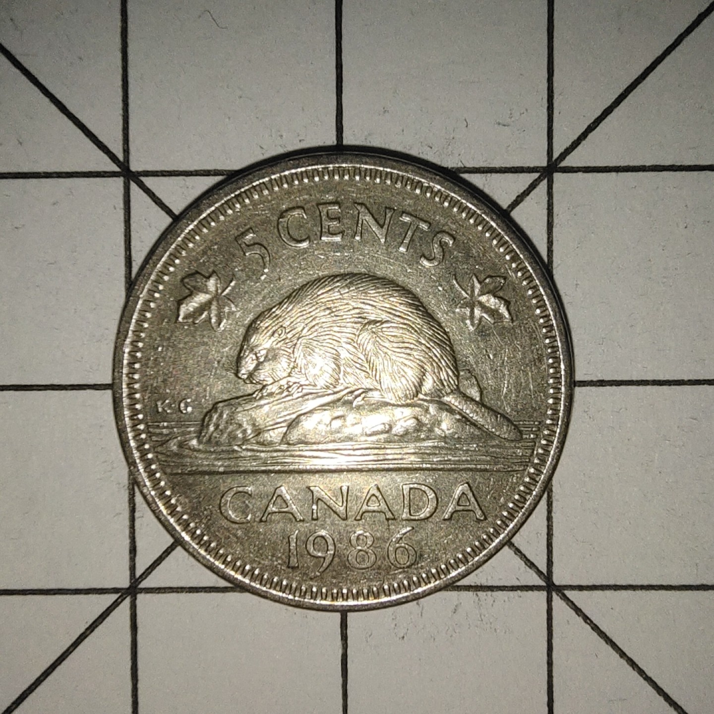 收藏之家世界硬币新年场(捡漏，无押金，无佣金，全场满20包邮，偏远地区除外) 加拿大5分1986年