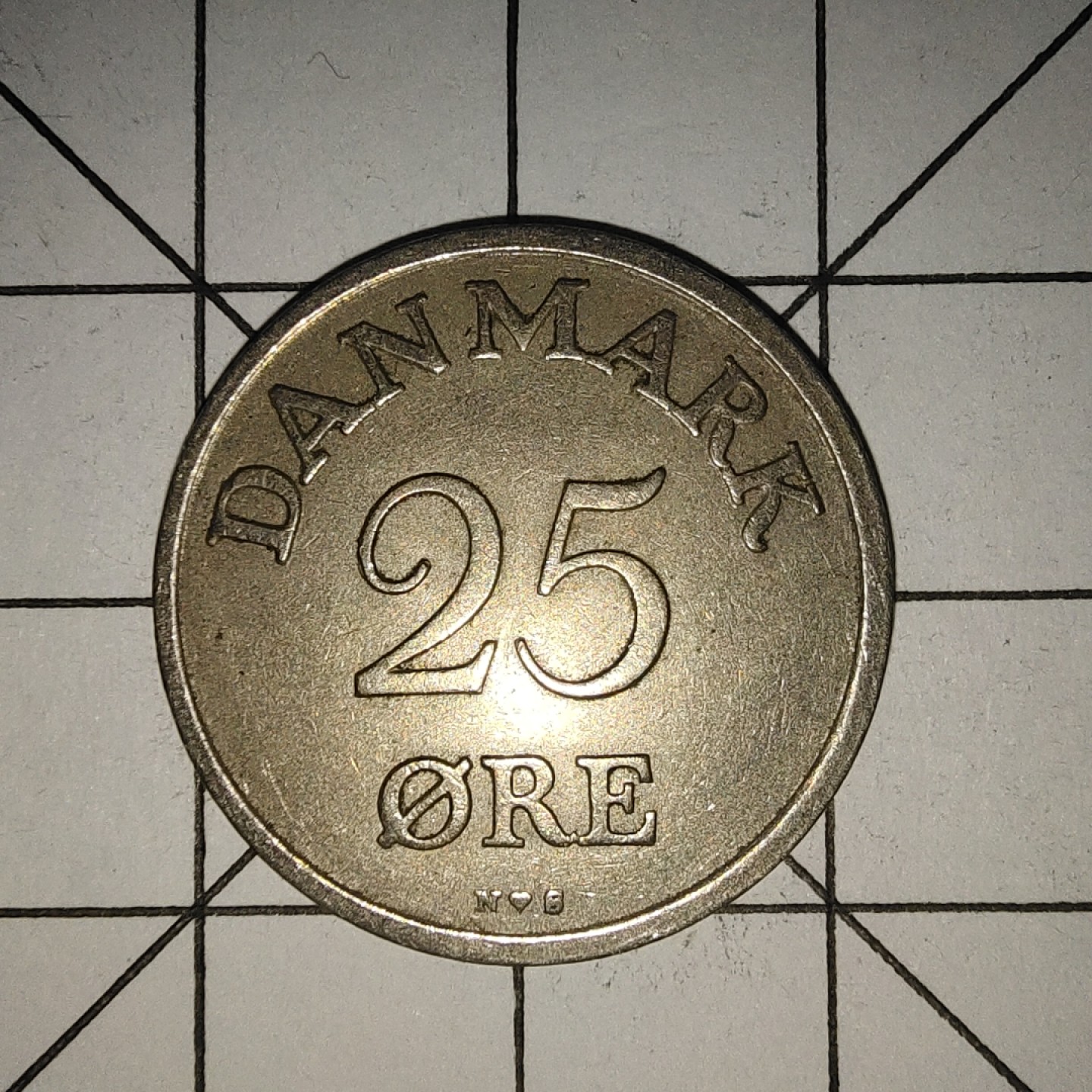 收藏之家世界硬币新年场(捡漏，无押金，无佣金，全场满20包邮，偏远地区除外) 丹麦25欧尔1954年