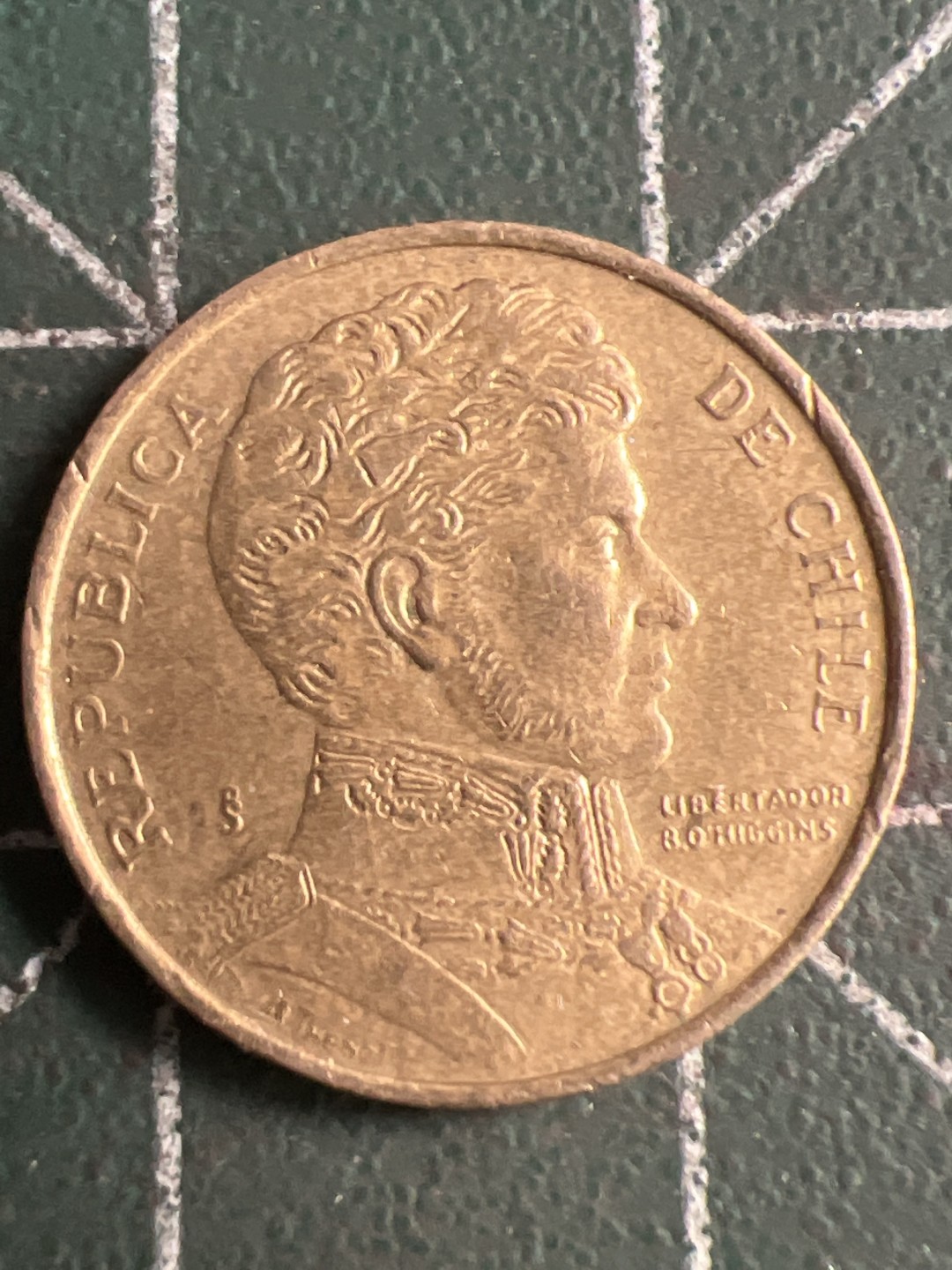 泡泡堂第215期  世界硬币（无押金，无佣金，捡漏，全场20包邮，偏远地区除外） 智利一比索