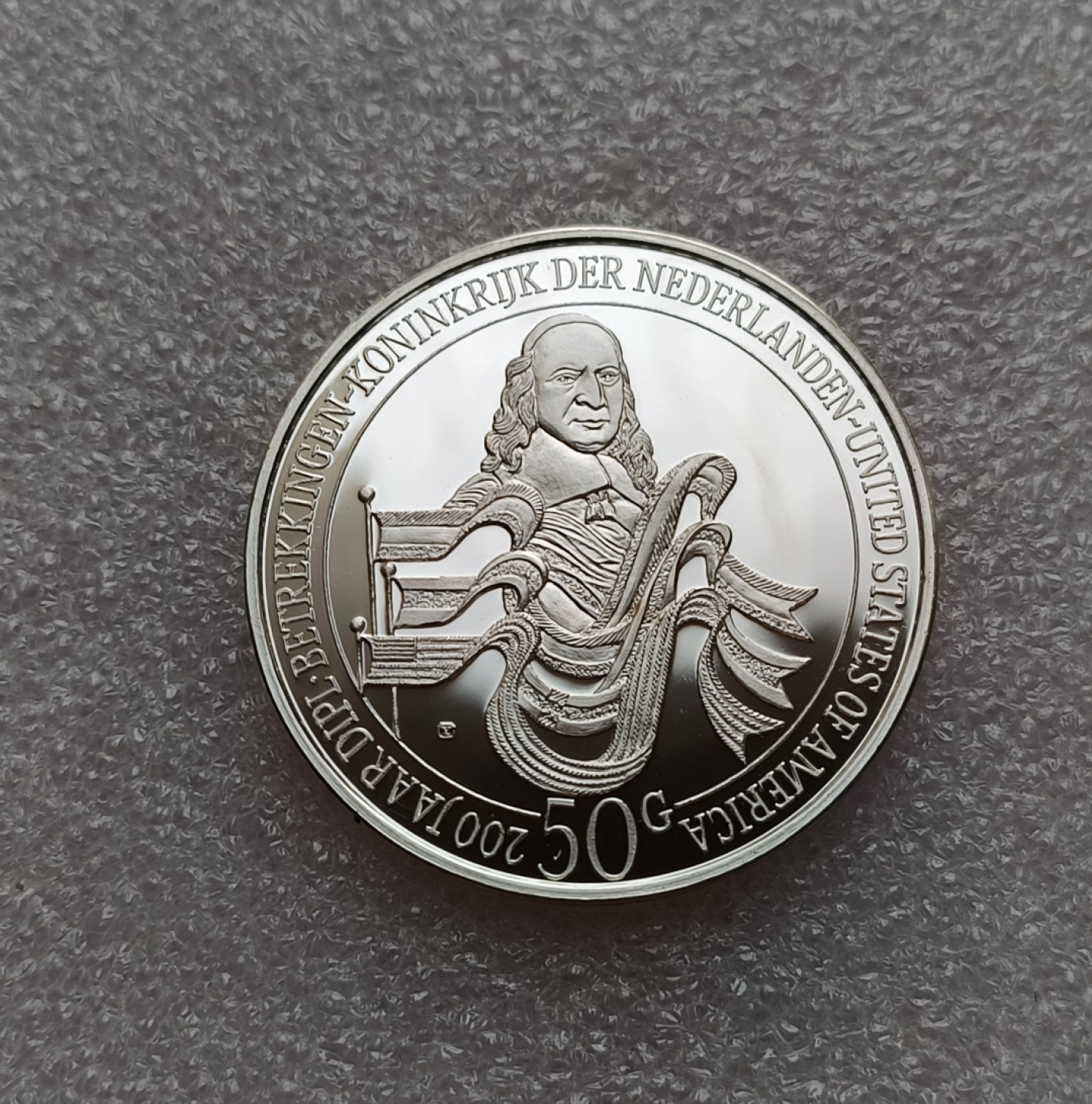 瓶子🏺第78期拍卖会 荷属安的列斯1982年 纪念荷美友好200周年精制纪念银币原盒