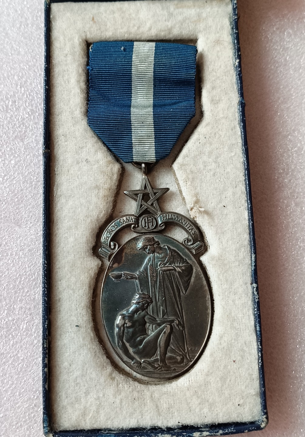 瓶子🏺第78期拍卖会 共济会入会洗礼奖章38.15克