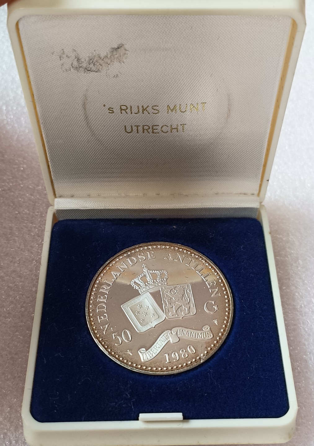 瓶子🏺第78期拍卖会  荷属安的列斯1980年精制纪念银币原盒
