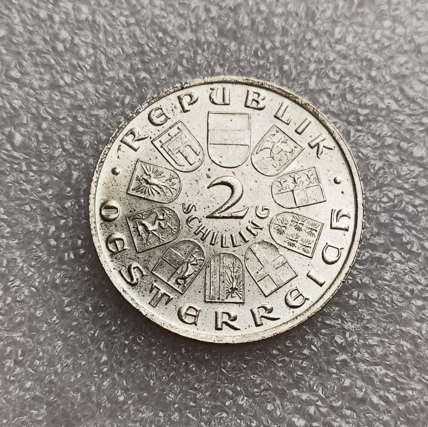 瓶子🏺第78期拍卖会 奥地利1928年2先令舒伯特纪念银币原光