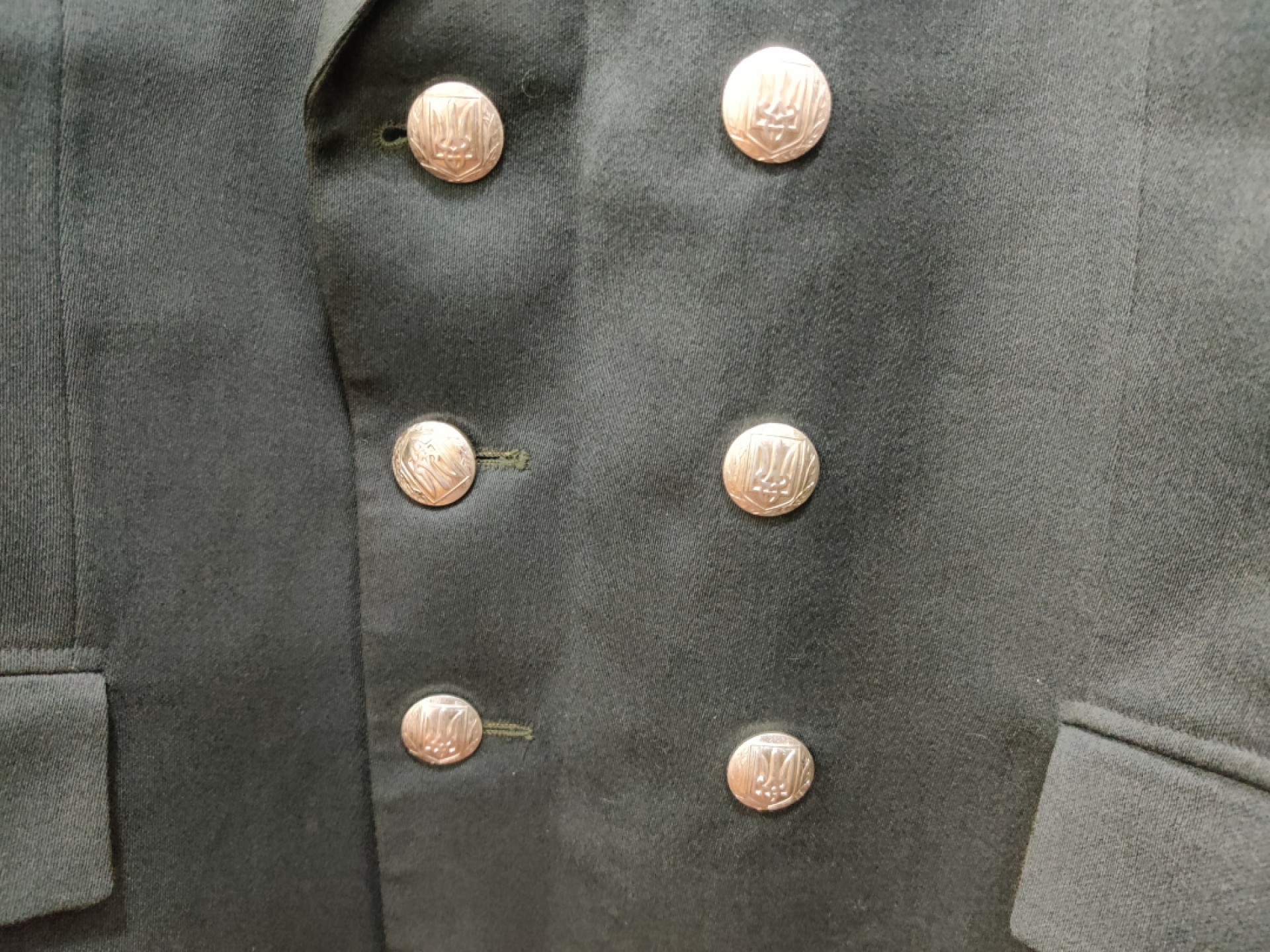 全场0元起拍 第29期 咸鱼国勋章拍卖专场 2月12日（周日）下午6：00开始 乌克兰m94陆军将官常服一套