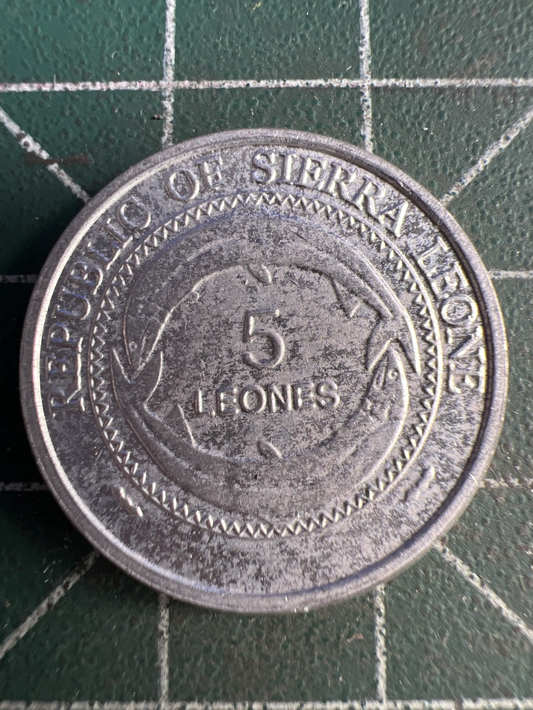 泡泡堂第216期  世界硬币（无押金，无佣金，捡漏，全场20包邮，偏远地区除外） 塞拉利昂5利昂