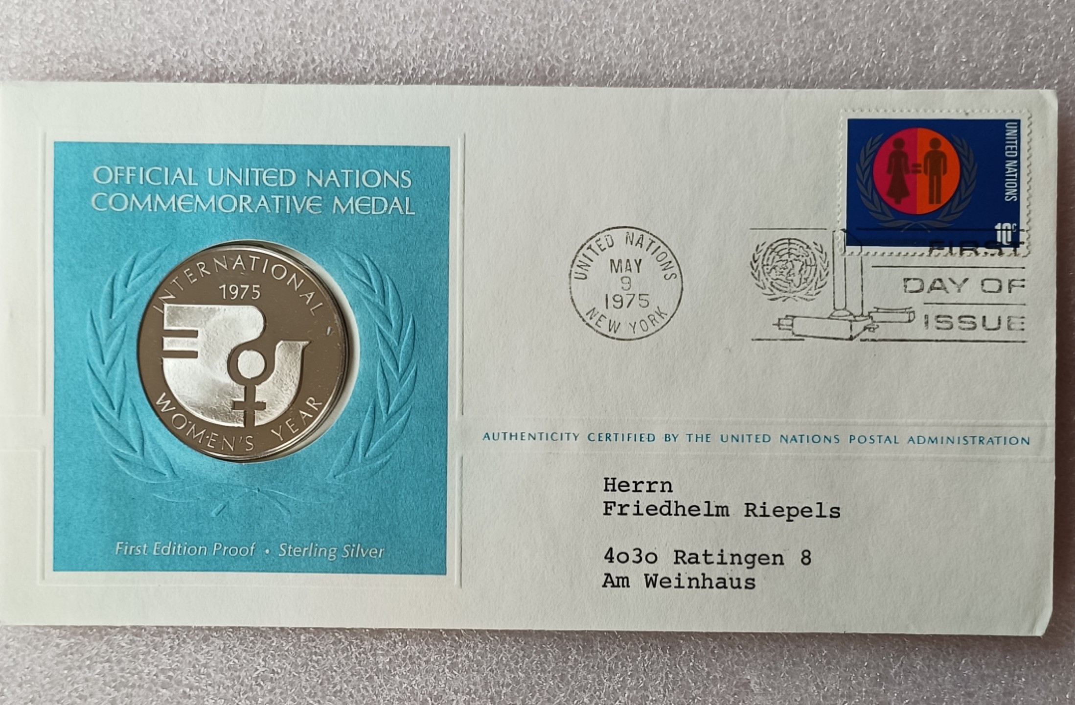 瓶子🏺第78期拍卖会 联合国1975年发行和平鸽银质章原封（1盎司）