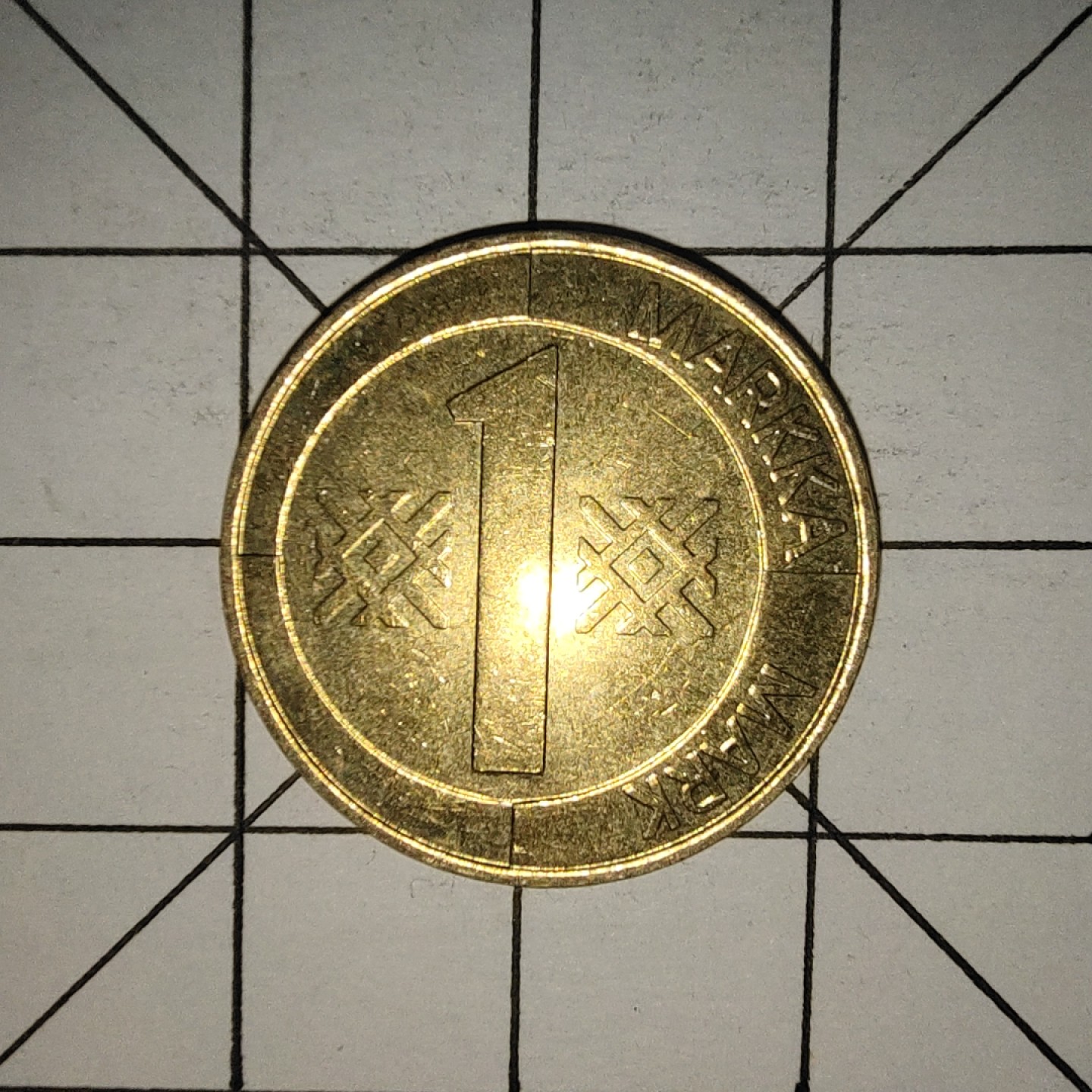 收藏之家世界硬币新年场(捡漏，无押金，无佣金，全场满20包邮，偏远地区除外) 芬兰1马克黄铜币1993年