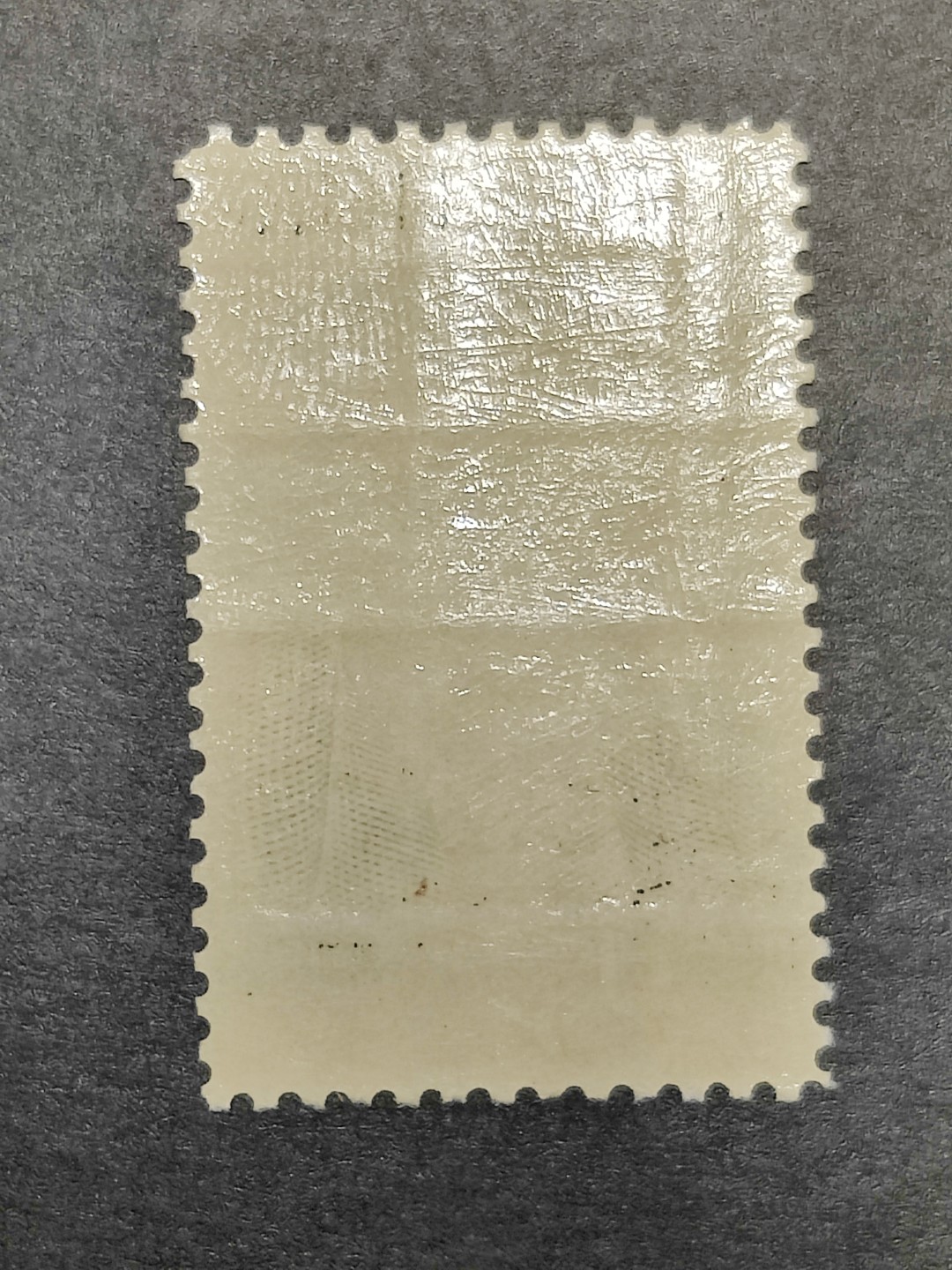 洪涛臻品批发群  精选邮票限时拍卖第一百六十八期 美国1965年 纪念二战人物英国丘吉尔首相1全新. 精美雕刻版,清晰的早期特有的格栅背胶,原胶润亮相当漂亮！