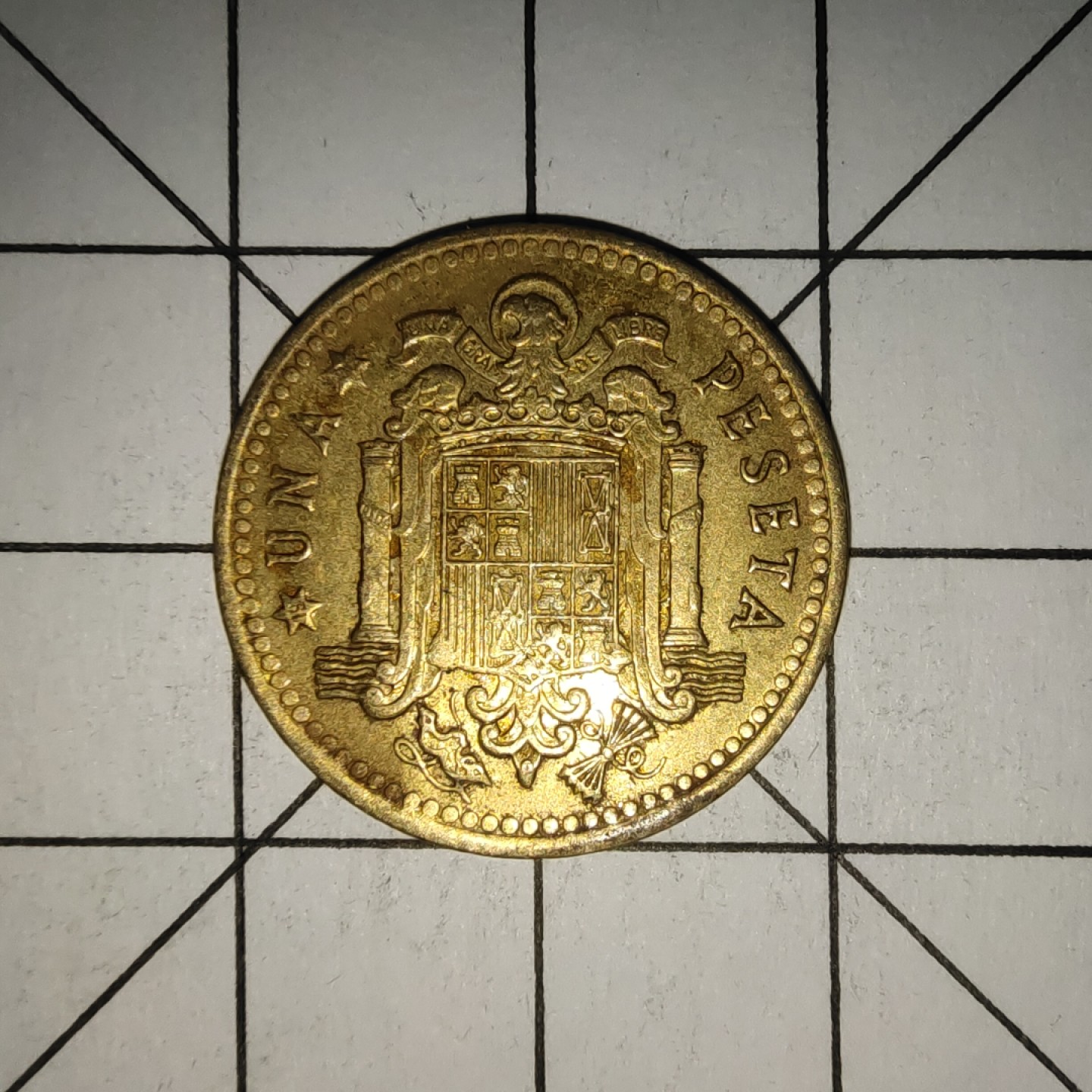 收藏之家世界硬币新年场(捡漏，无押金，无佣金，全场满20包邮，偏远地区除外) 西班牙1比塞塔1966年