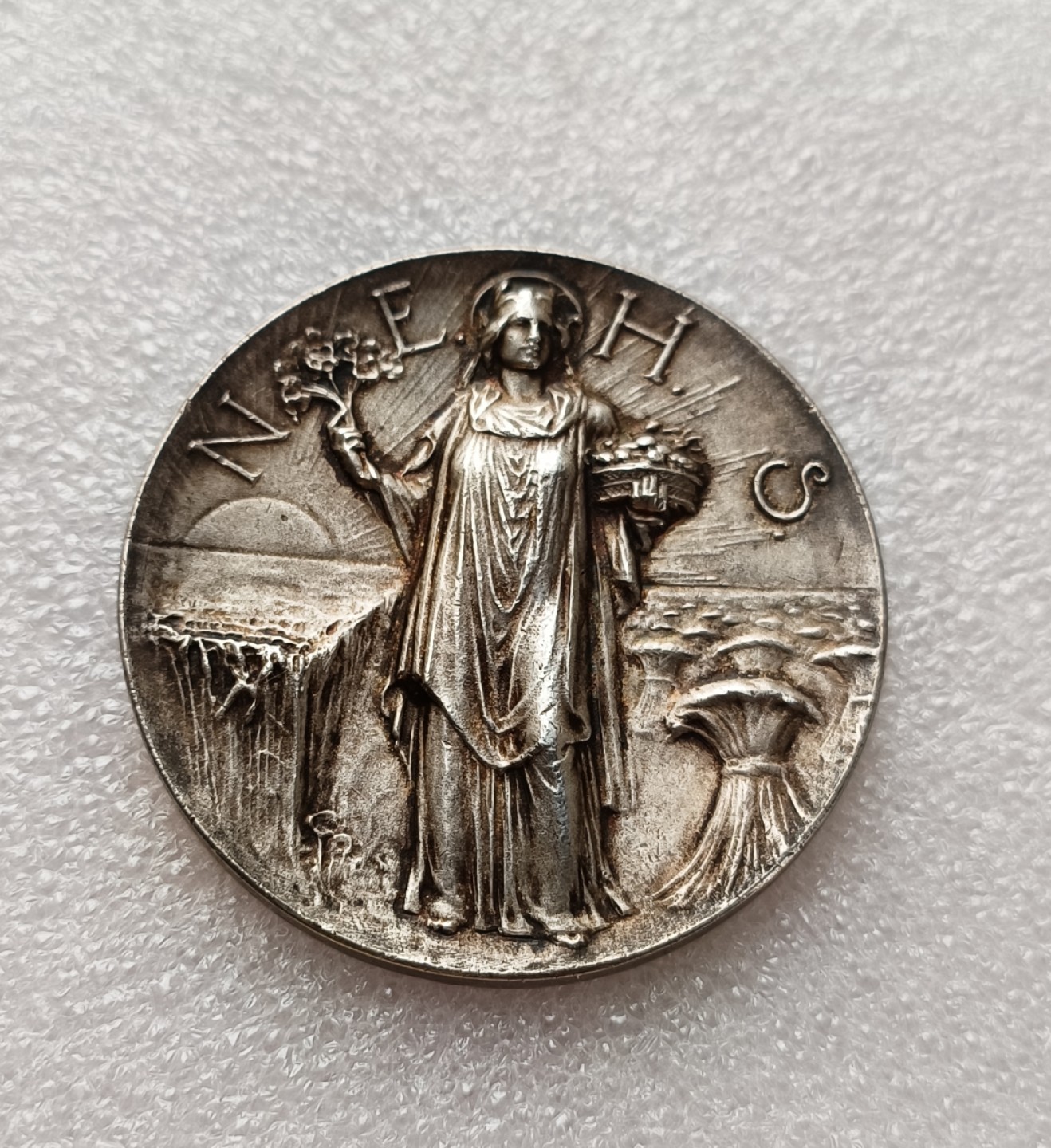 瓶子🏺第78期拍卖会 英国19世纪早期农业题材单面大银章（厚重稀少）50毫米62.58克