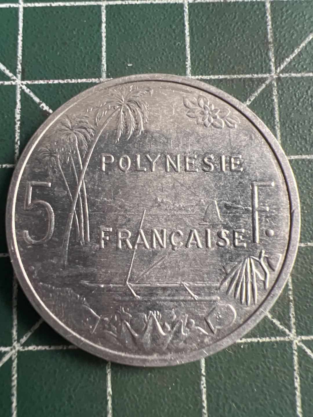 泡泡堂微拍第五十六幕硬币捡漏可累计专场👿👿，零佣金，零押金，累计满二十元包邮，接受代拍业务 玻璃尼西亚五法