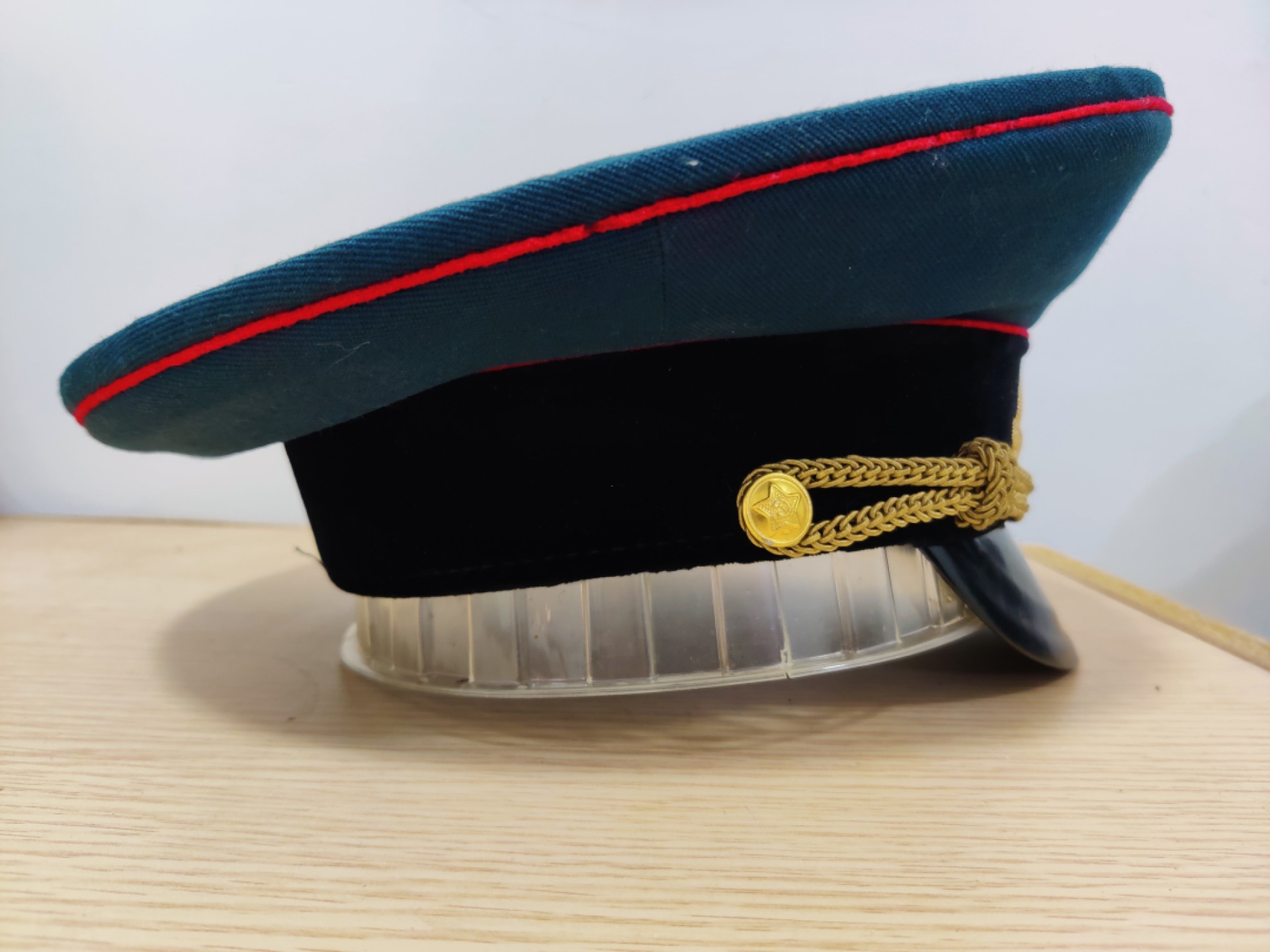 全场0元起拍 第29期 咸鱼国勋章拍卖专场 2月12日（周日）下午6：00开始