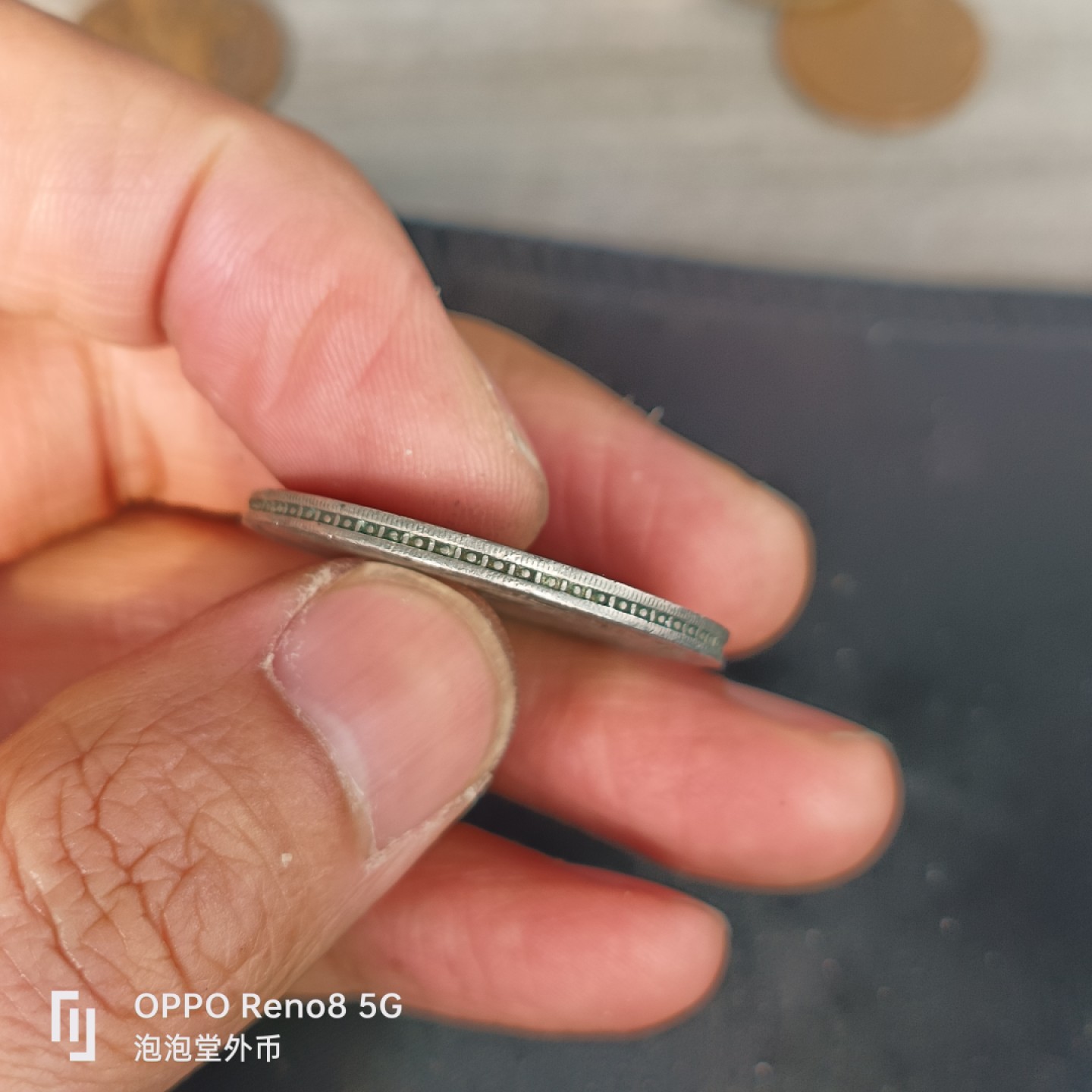 泡泡堂微拍第五十五幕硬币捡漏可累计专场👿👿，零佣金，零押金，累计满二十元包邮，接受代拍业务 毛里求斯五元大币