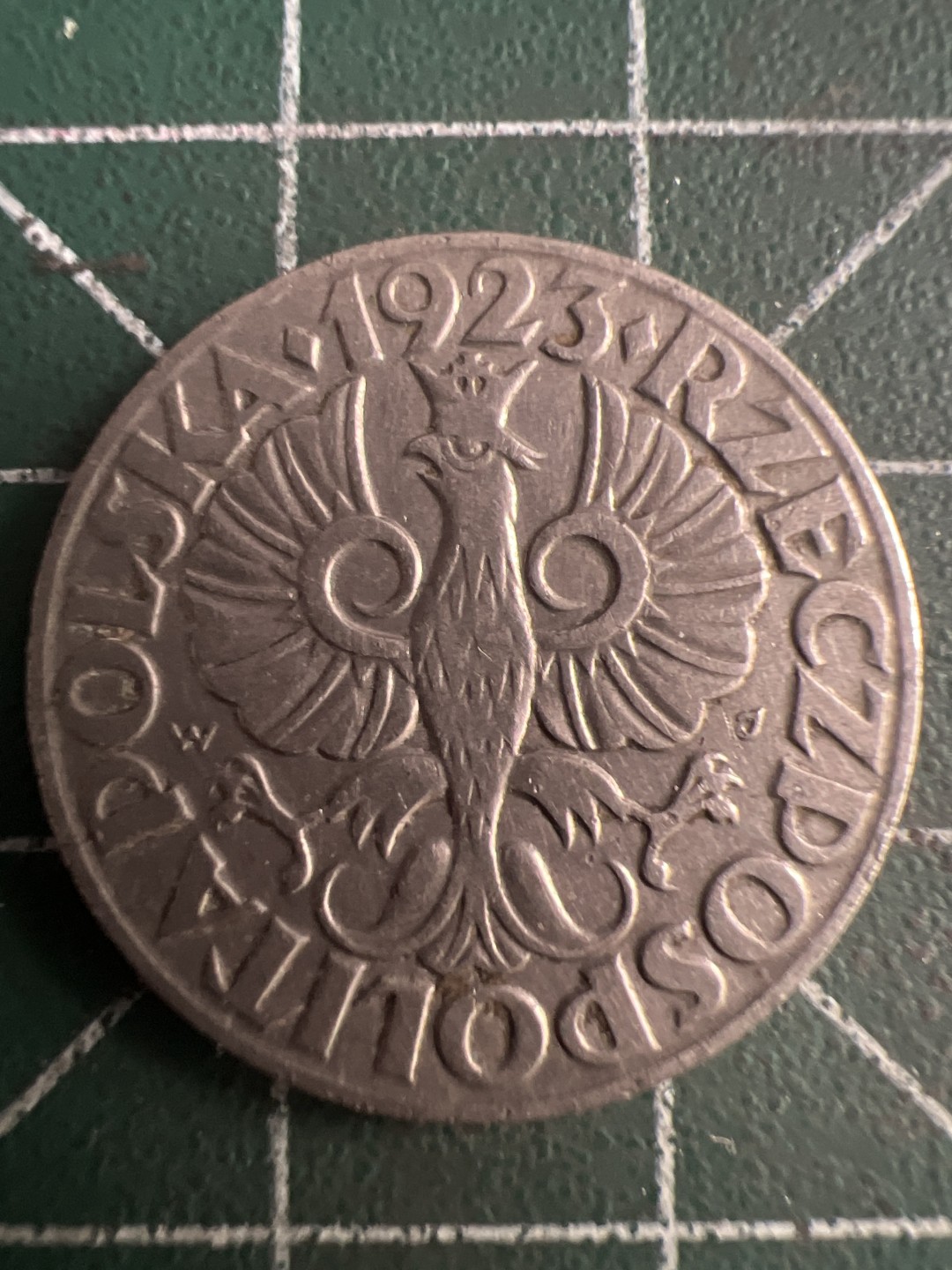 泡泡堂微拍第五十六幕硬币捡漏可累计专场👿👿，零佣金，零押金，累计满二十元包邮，接受代拍业务 波兰23年50格