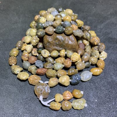 精美阿拉善筋脉玛瑙大颗粒原石108项链一条， - 精美阿拉善筋脉玛瑙大颗粒原石108项链一条，