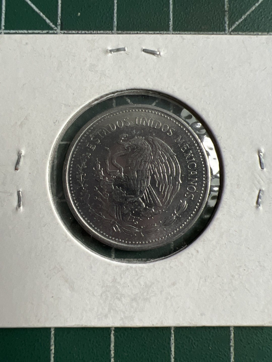 泡泡堂微拍第五十六幕硬币捡漏可累计专场👿👿，零佣金，零押金，累计满二十元包邮，接受代拍业务 墨西哥一刀。