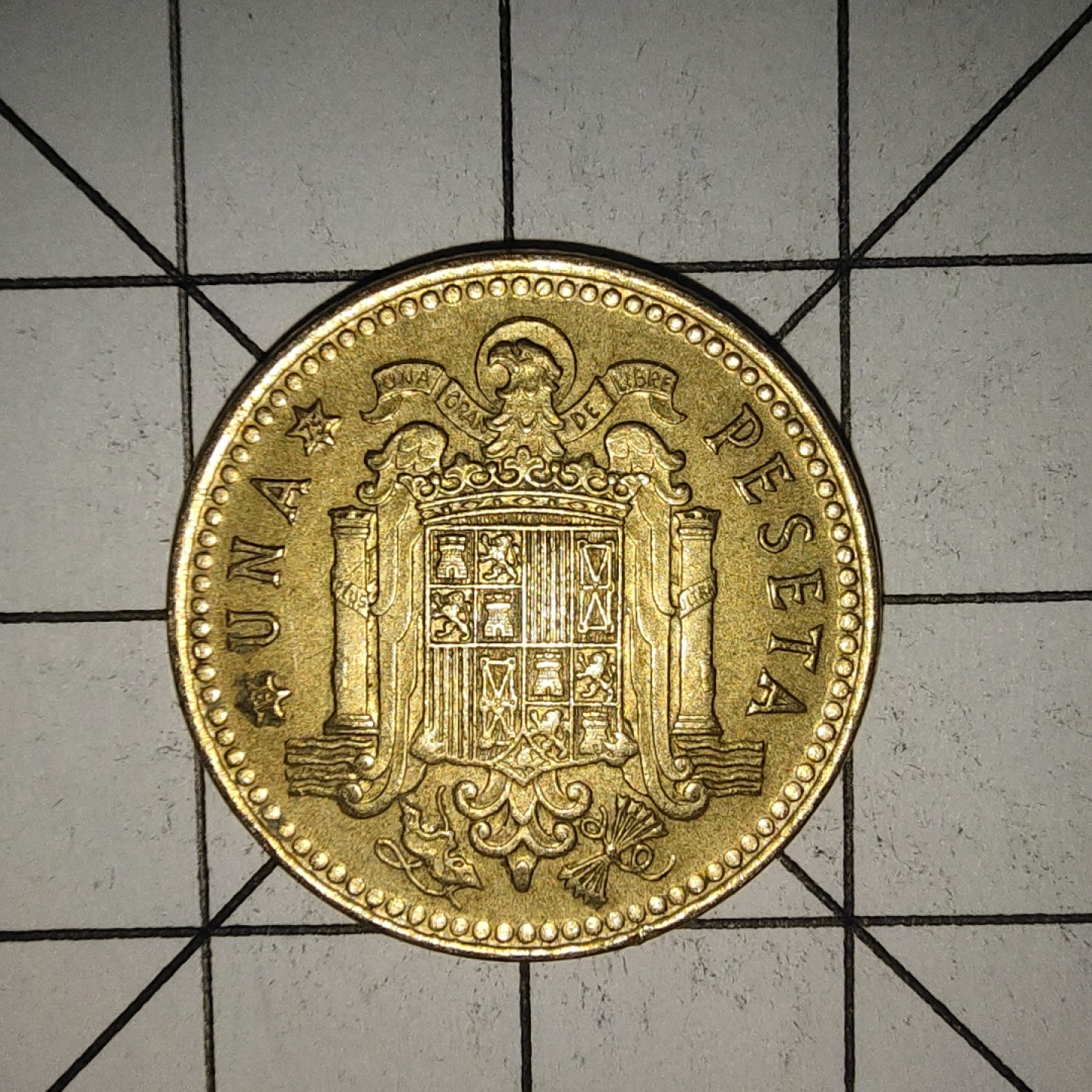 收藏之家世界硬币新年场(捡漏，无押金，无佣金，全场满20包邮，偏远地区除外) 西班牙1比塞塔1966年