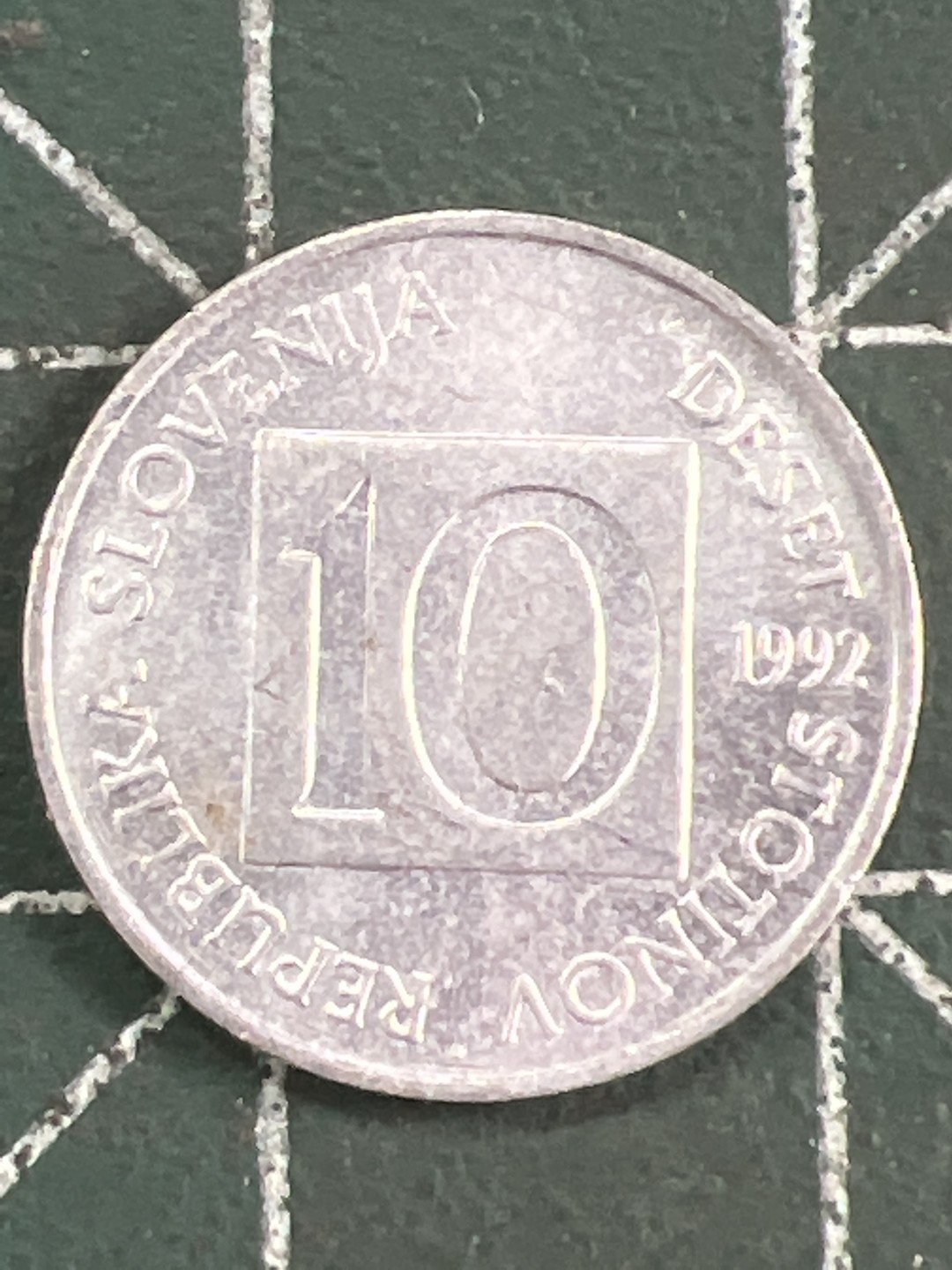 泡泡堂微拍第五十六幕硬币捡漏可累计专场👿👿，零佣金，零押金，累计满二十元包邮，接受代拍业务 斯洛文尼亚十分