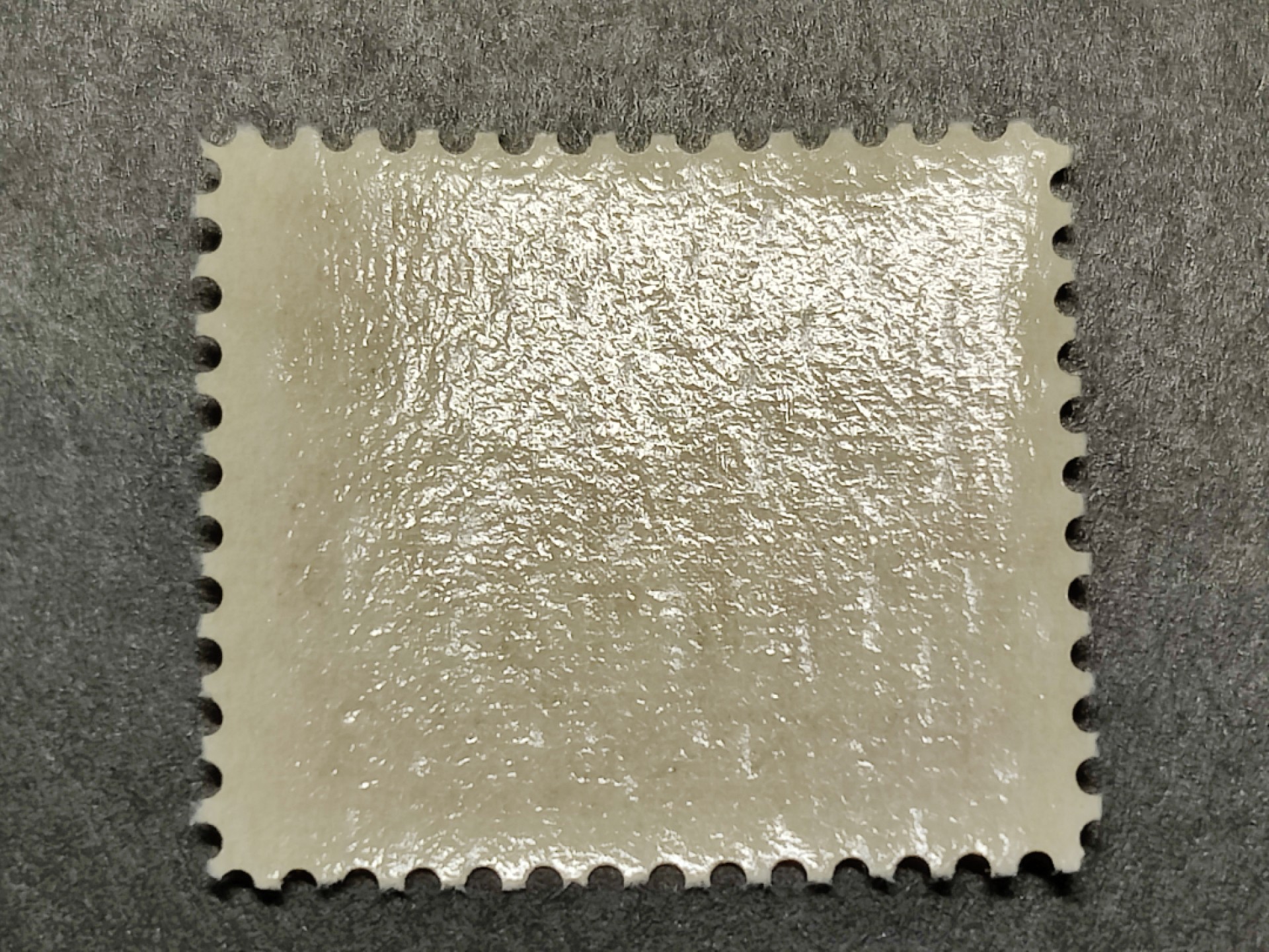 洪涛臻品批发群  精选邮票限时拍卖第一百六十九期 加拿大1964年 圣诞邮票-- 一家人与伯利恒之星 新票, 精美雕刻版, 原胶完美润亮 相当难得的品相, 漂亮！ 