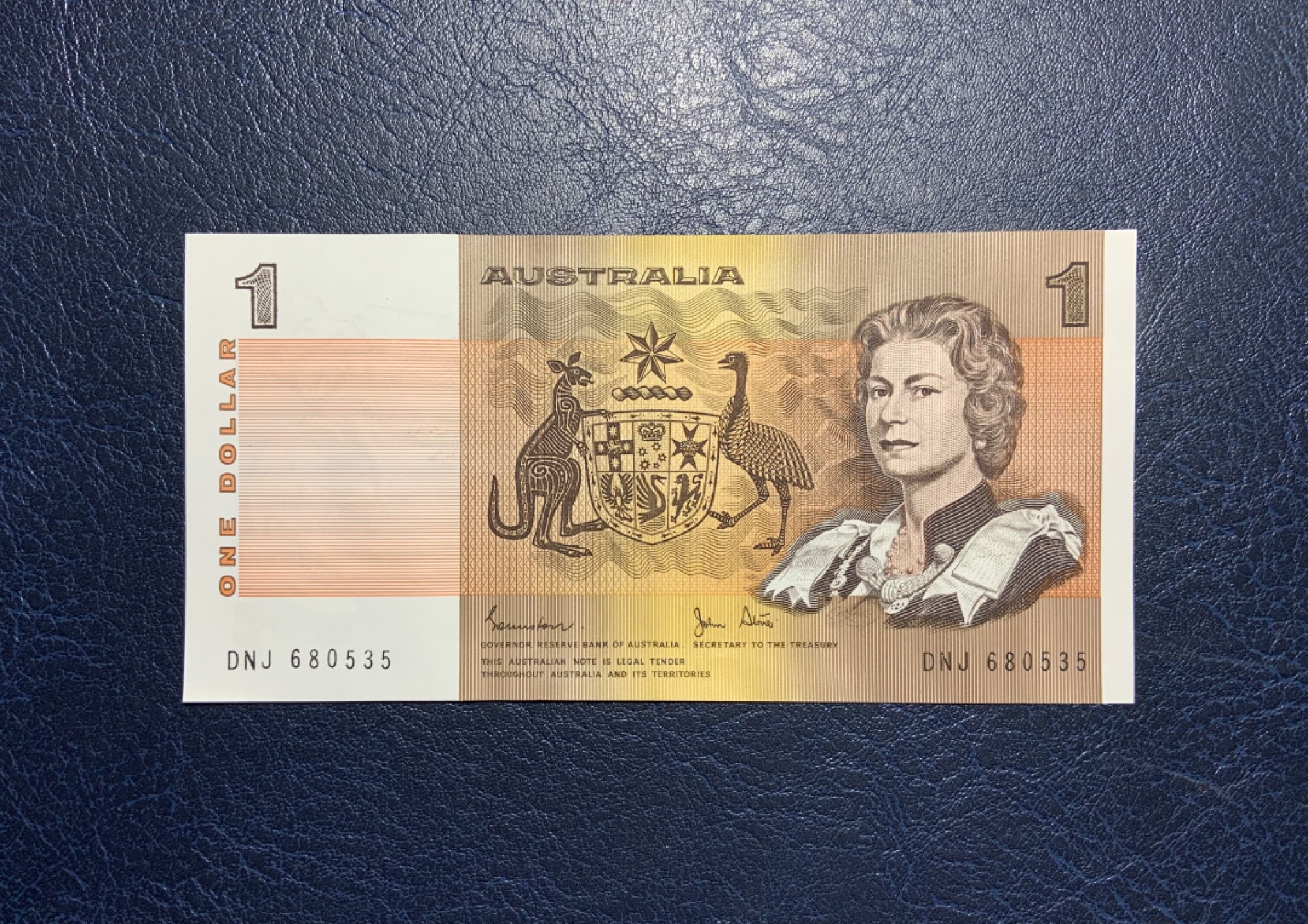 收藏联盟Quantum Auction 第231期拍卖 已更新 澳大利亚1983年1元纸币硬币纪念册 品相UNC “澳大利亚”字样纸币最后一版和1983年首发新版硬币