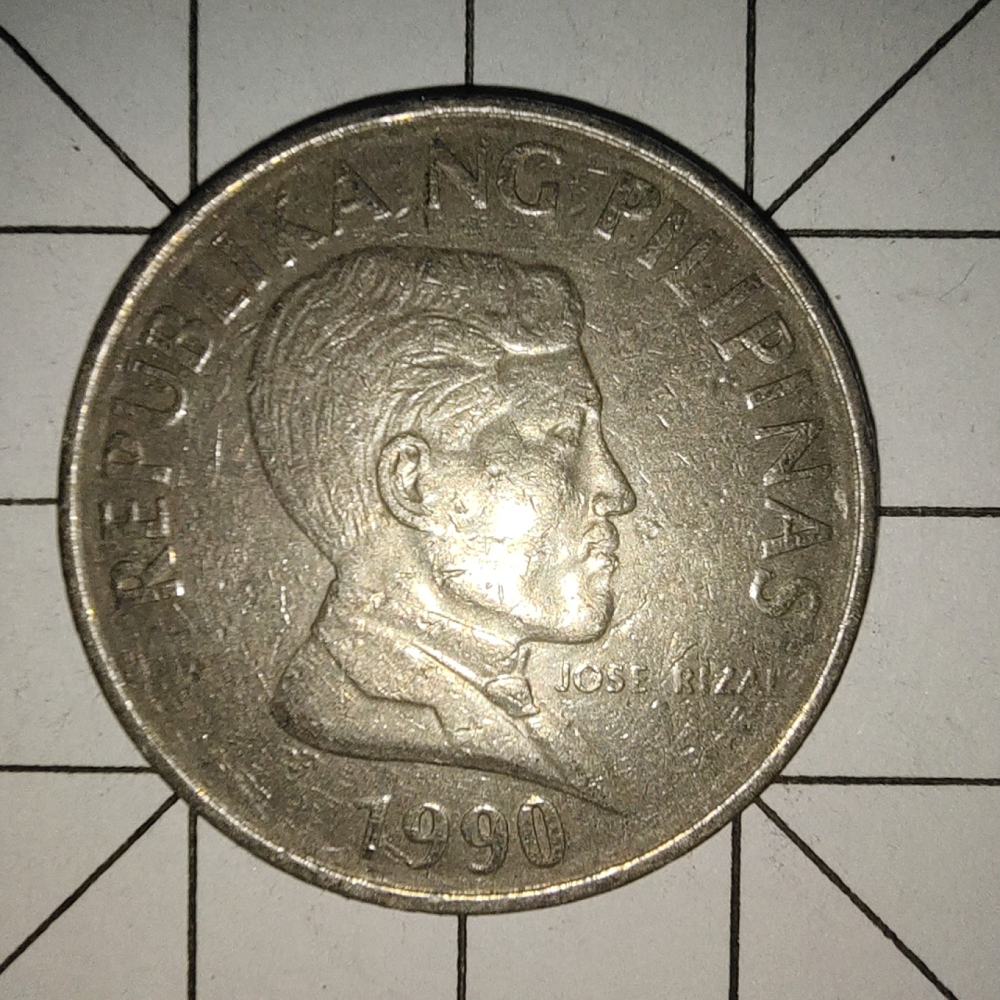 收藏之家世界硬币新年场(捡漏，无押金，无佣金，全场满20包邮，偏远地区除外) 菲律宾1比索大硬币1990年