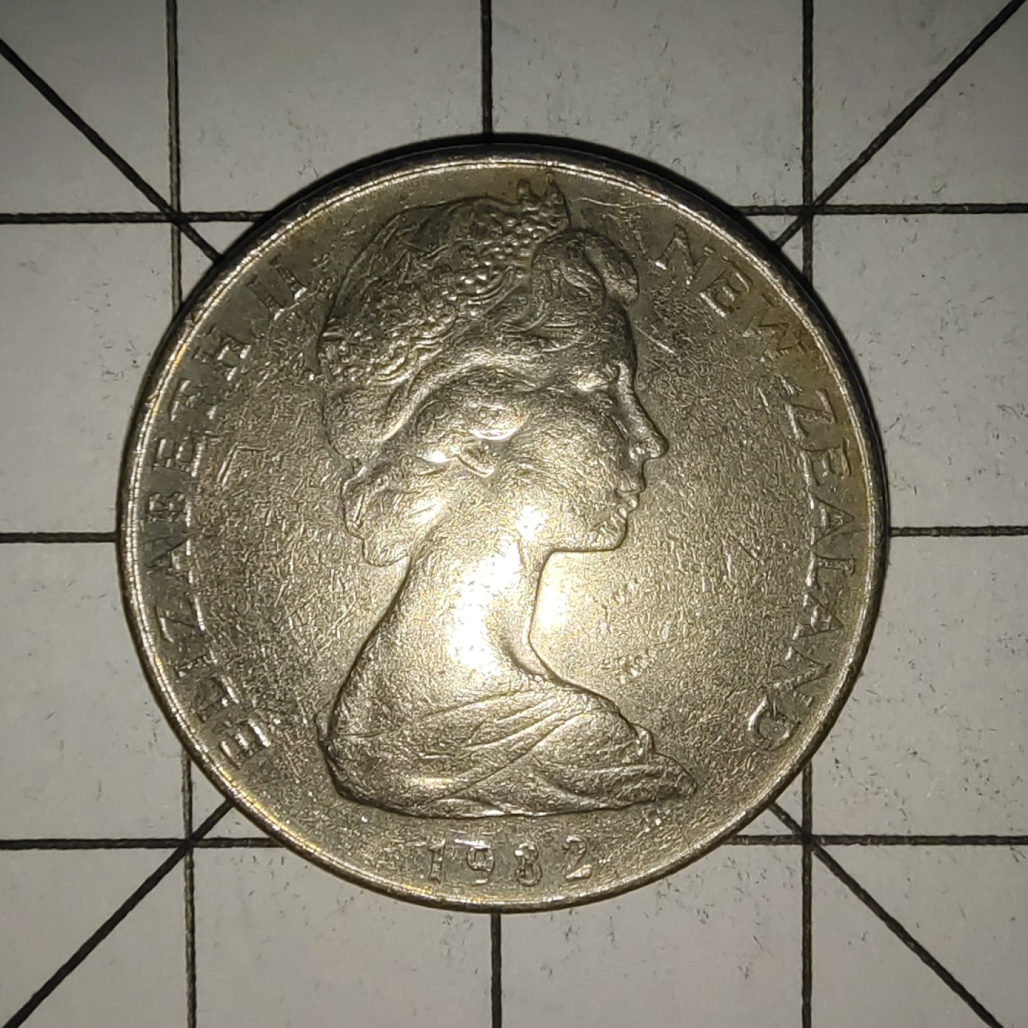 收藏之家世界硬币新年场(捡漏，无押金，无佣金，全场满20包邮，偏远地区除外) 新西兰10分1982年