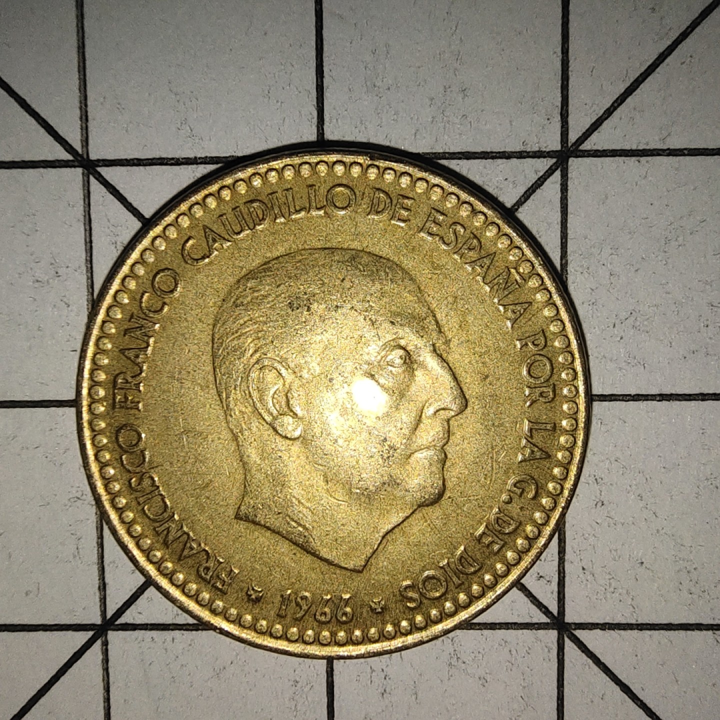 收藏之家世界硬币新年场(捡漏，无押金，无佣金，全场满20包邮，偏远地区除外) 西班牙1比塞塔1966年