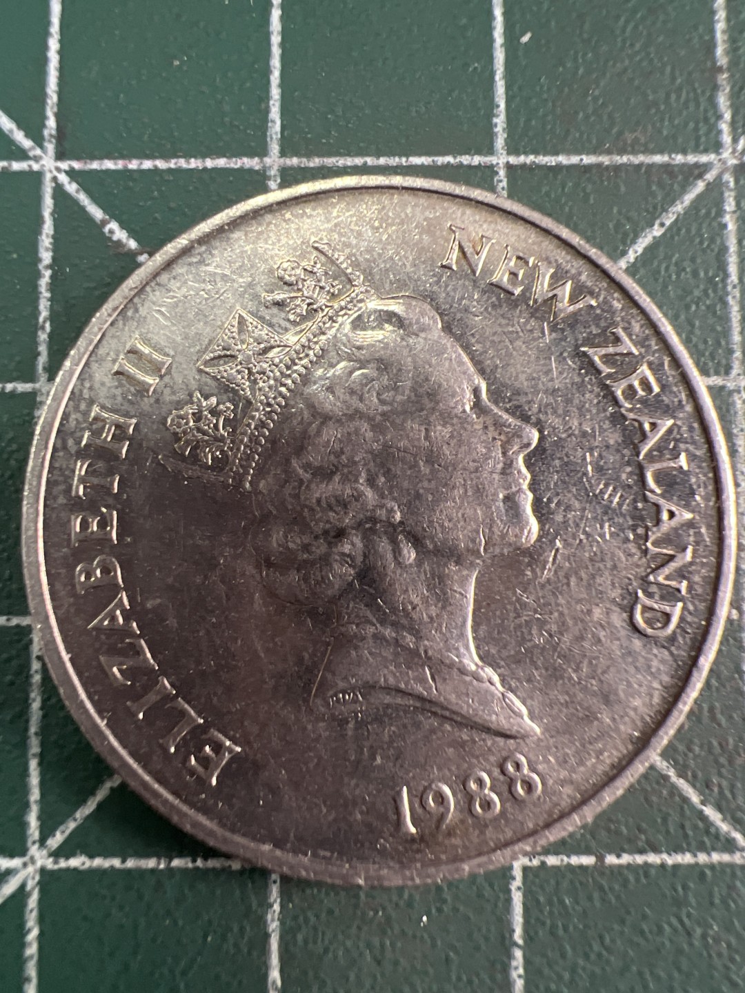 泡泡堂微拍第五十六幕硬币捡漏可累计专场👿👿，零佣金，零押金，累计满二十元包邮，接受代拍业务 新西兰高冠20c