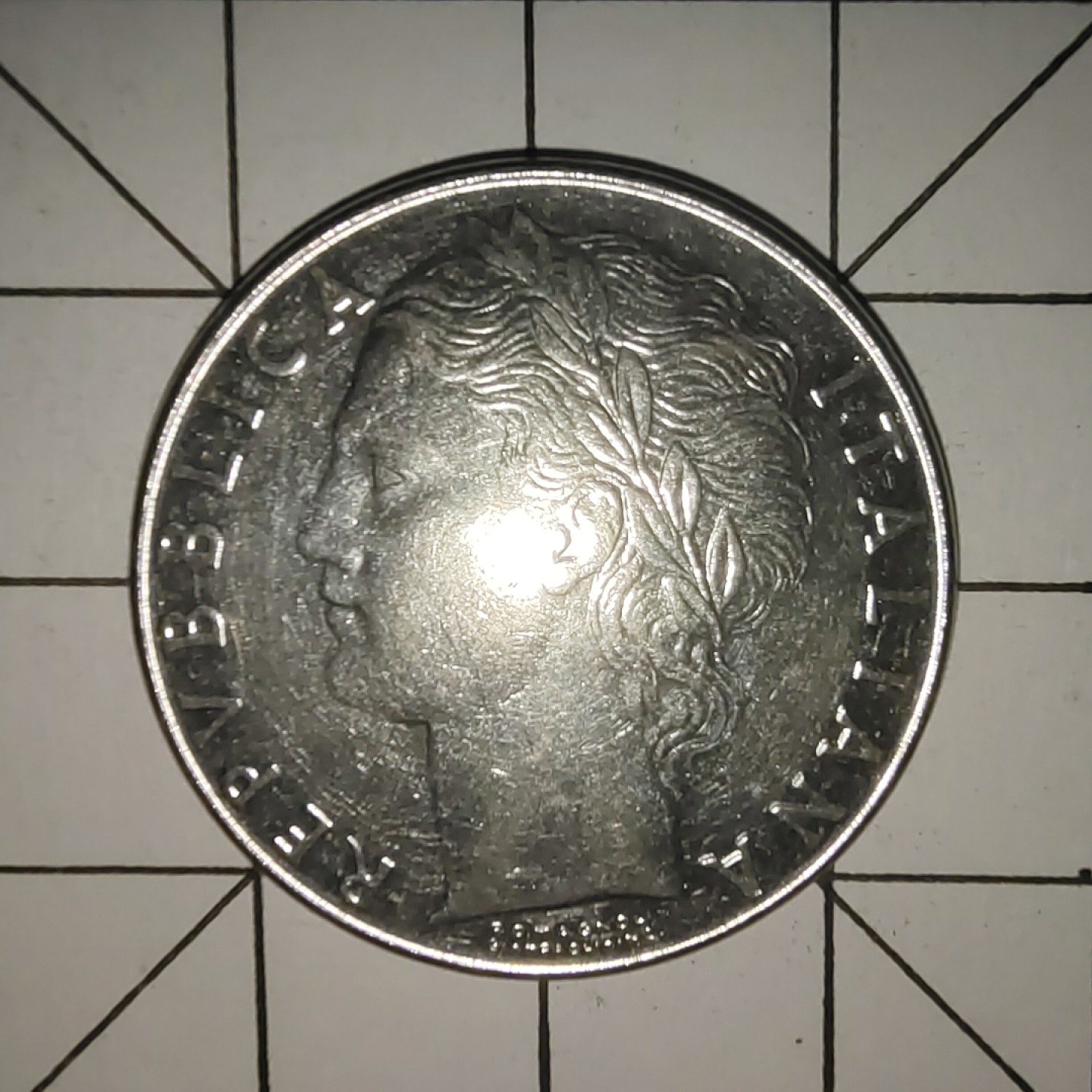 收藏之家世界硬币新年场(捡漏，无押金，无佣金，全场满20包邮，偏远地区除外) 意大利100里拉1980年