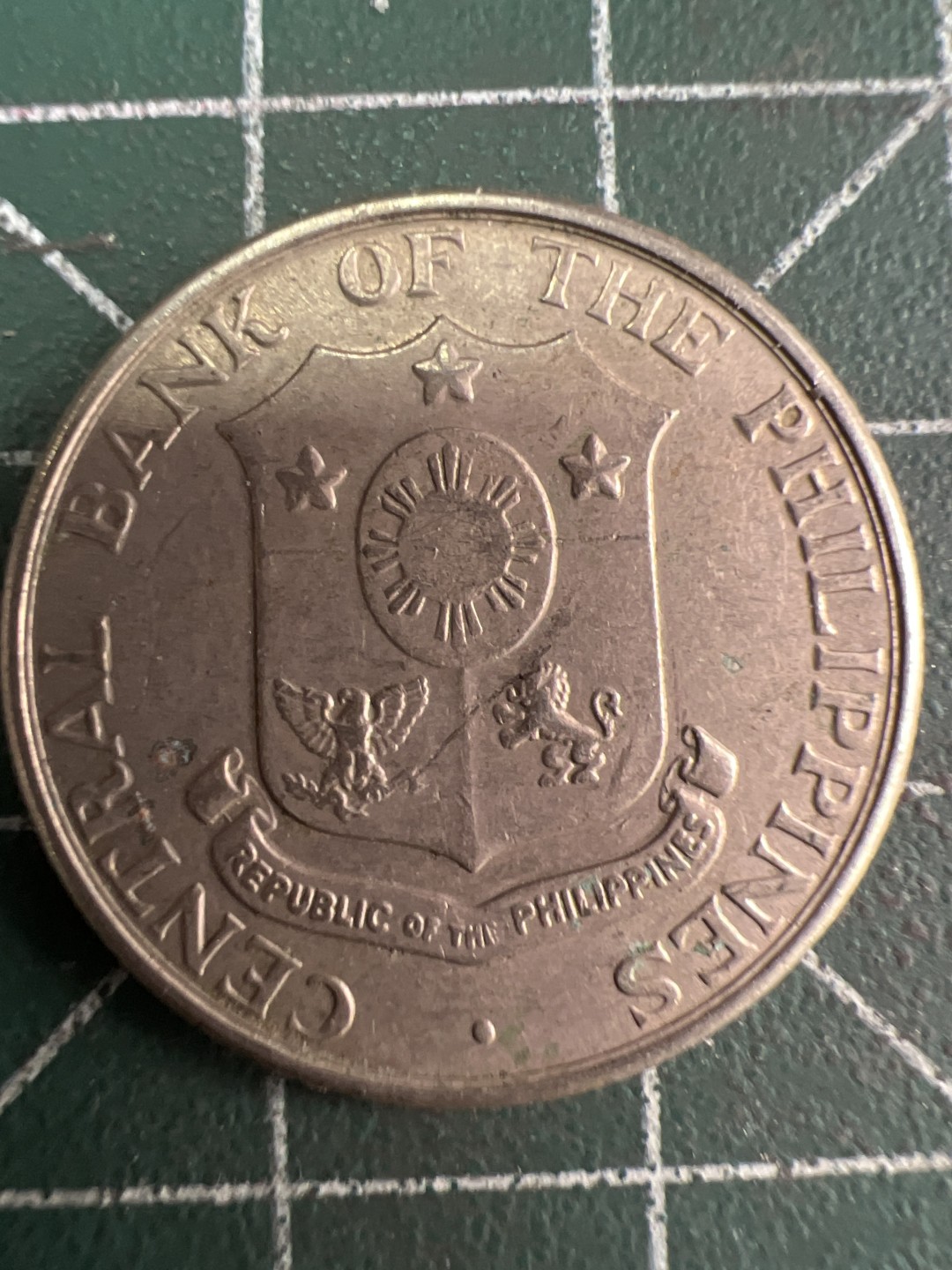 泡泡堂微拍第五十七幕硬币捡漏可累计专场👿👿，零佣金，零押金，累计满二十元包邮，接受代拍业务 菲律宾1960年25分。