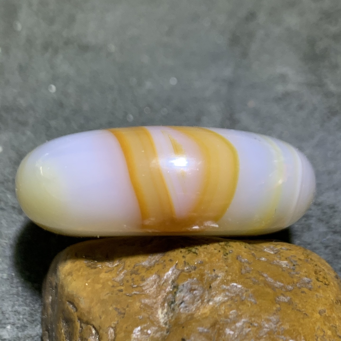 精美高玉化缠丝玛瑙面包圈大平安扣一个，
