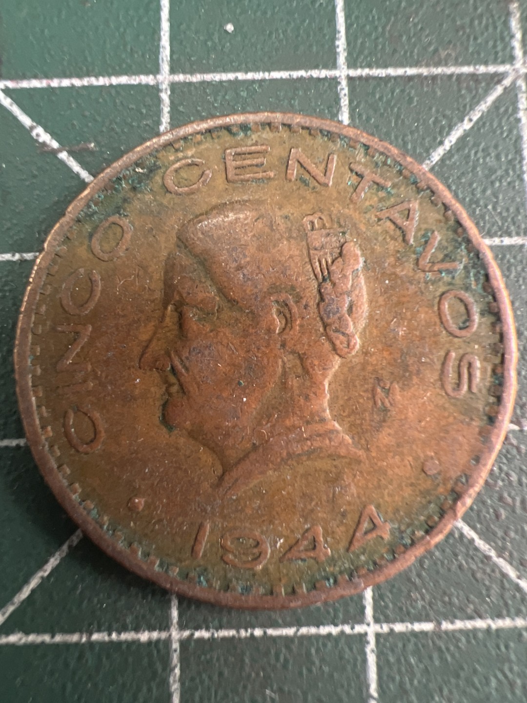 泡泡堂微拍第五十七幕硬币捡漏可累计专场👿👿，零佣金，零押金，累计满二十元包邮，接受代拍业务 墨西哥1944年老币