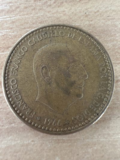 泡泡堂第241期  世界硬币邮票 （无押金，无佣金，捡漏，全场20包邮，偏远地区除外，接收代拍业务） - 西班牙一比塞塔