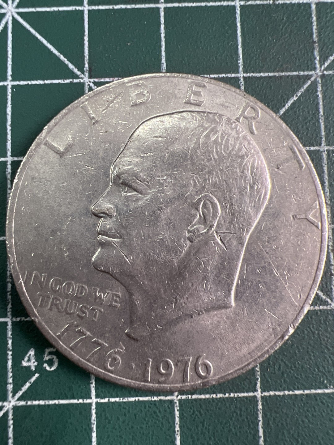 泡泡堂微拍第五十七幕硬币捡漏可累计专场👿👿，零佣金，零押金，累计满二十元包邮，接受代拍业务 美国七六年建国一元