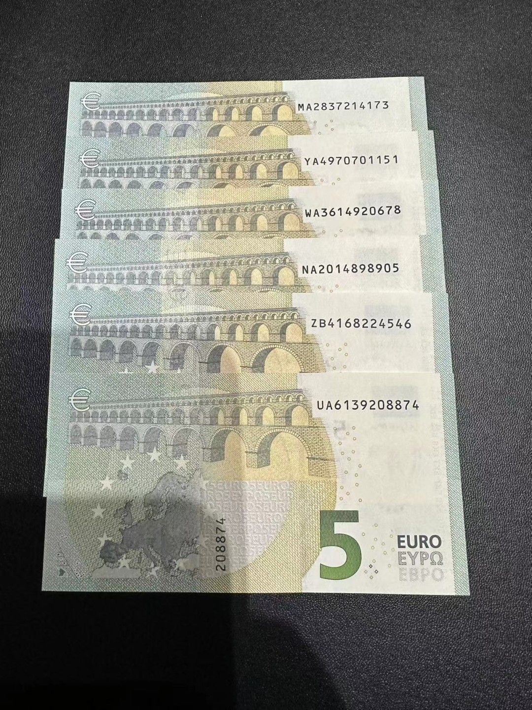 《外钞收藏家》第二百三十八期 5欧元最新版 六张一起 全新UNC