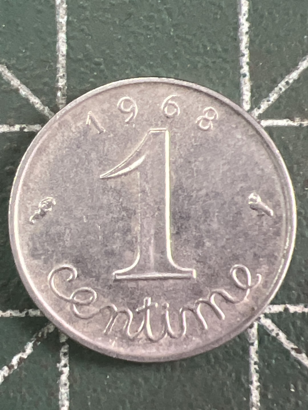 泡泡堂微拍第五十六幕硬币捡漏可累计专场👿👿，零佣金，零押金，累计满二十元包邮，接受代拍业务 法国1968年一分。