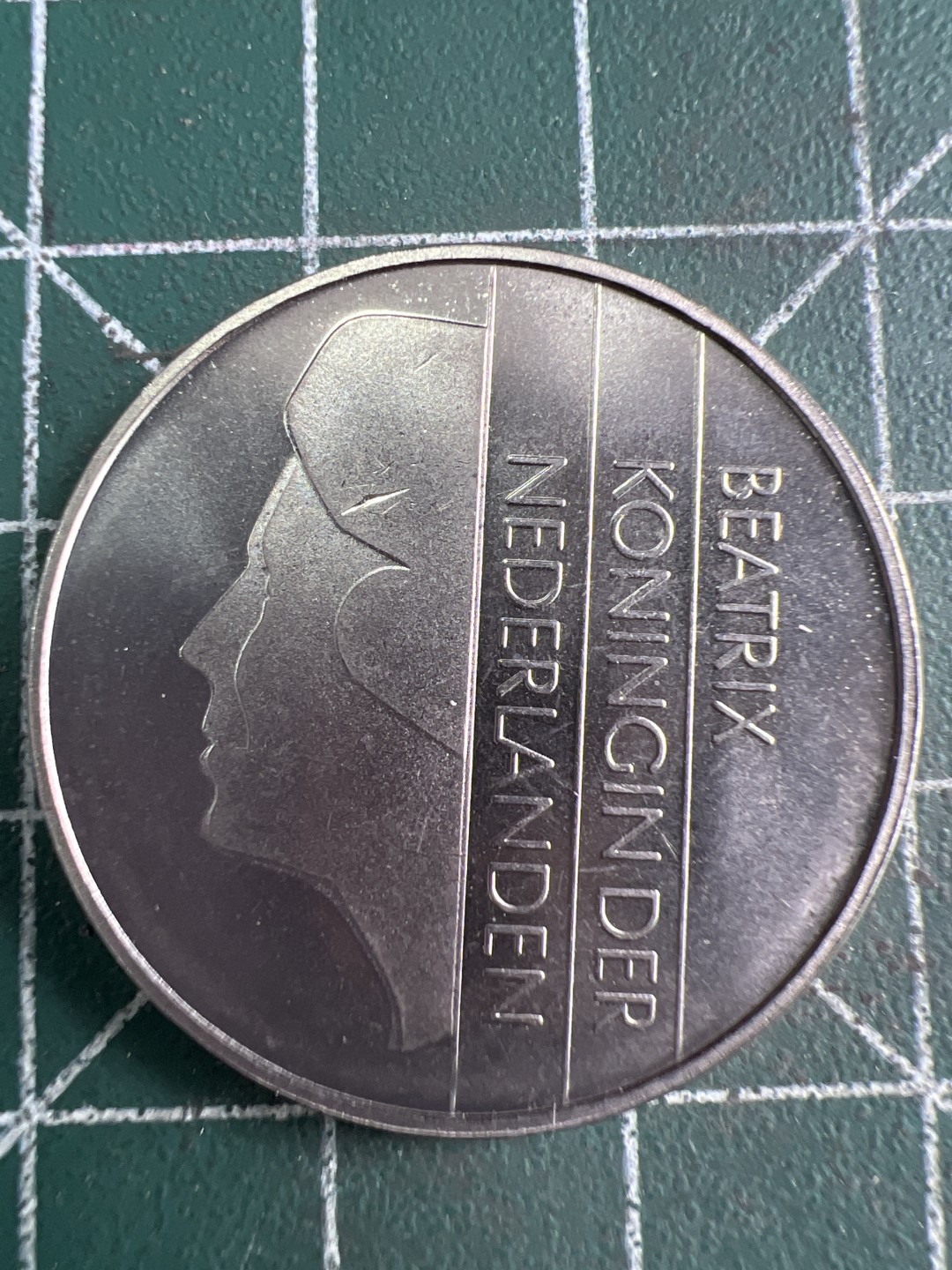 泡泡堂微拍第五十九幕硬币捡漏可累计专场👿👿，零佣金，零押金，累计满二十元包邮，接受代拍业务 荷兰2.5盾