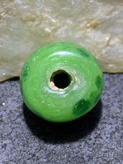 建国前后库存上等蛙皮琉璃墩子一颗， - 建国前后库存上等蛙皮琉璃墩子一颗，