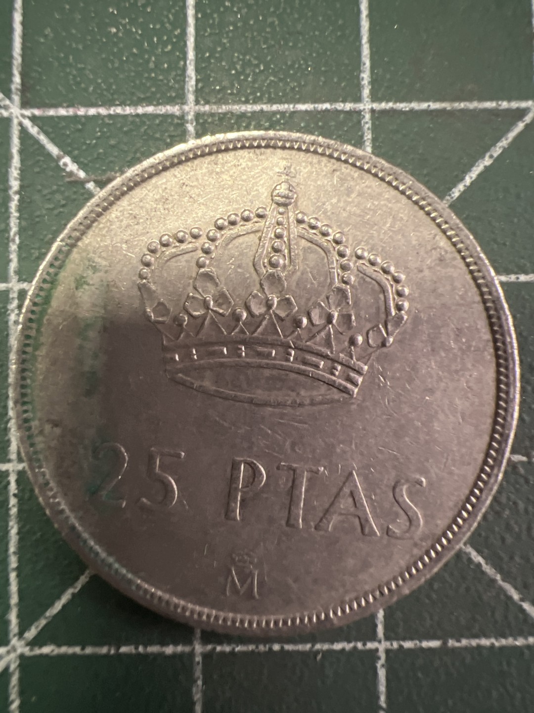 泡泡堂第258期  世界硬币 （无押金，捡漏，全场20包邮，偏远地区除外，接收代拍业务） 西班牙5比塞塔