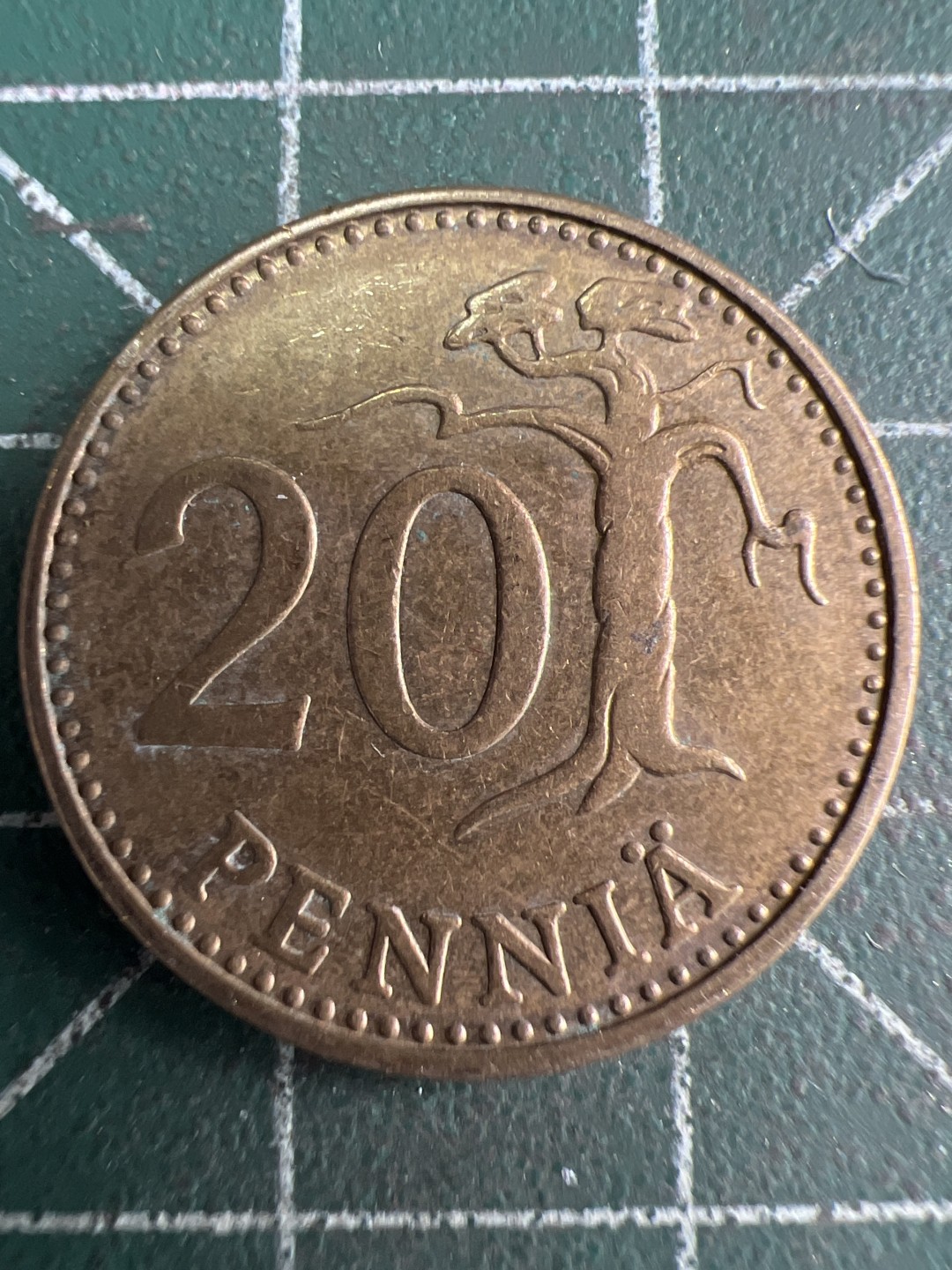 泡泡堂微拍第五十九幕硬币捡漏可累计专场👿👿，零佣金，零押金，累计满二十元包邮，接受代拍业务 芬兰20盆尼