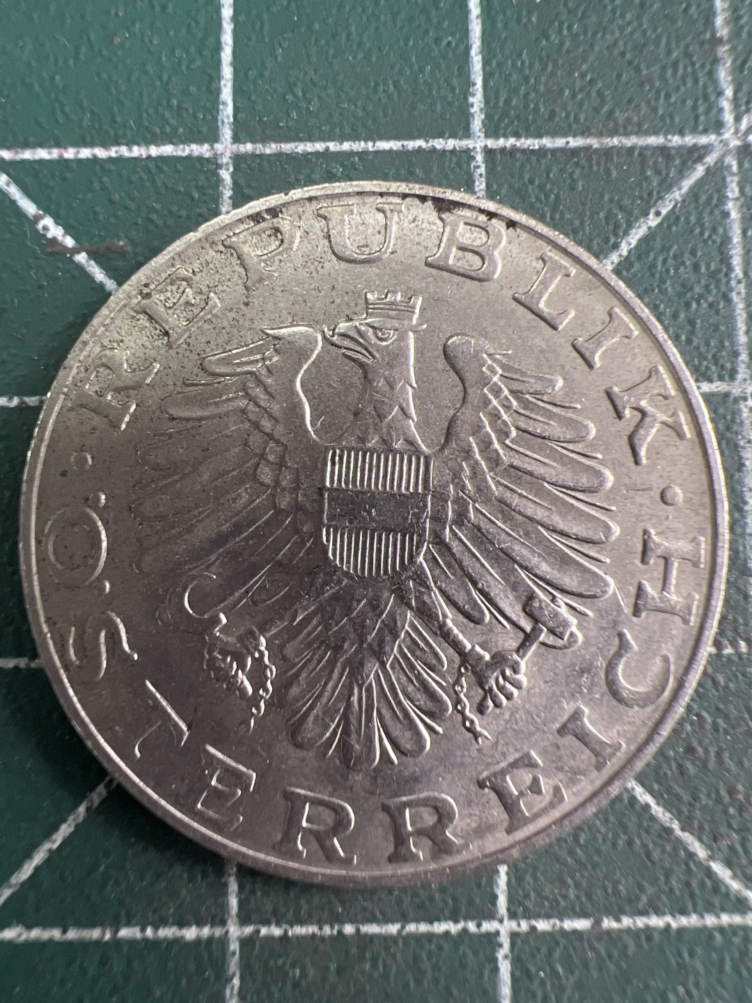 泡泡堂微拍第五十九幕硬币捡漏可累计专场👿👿，零佣金，零押金，累计满二十元包邮，接受代拍业务 奥地利10先令