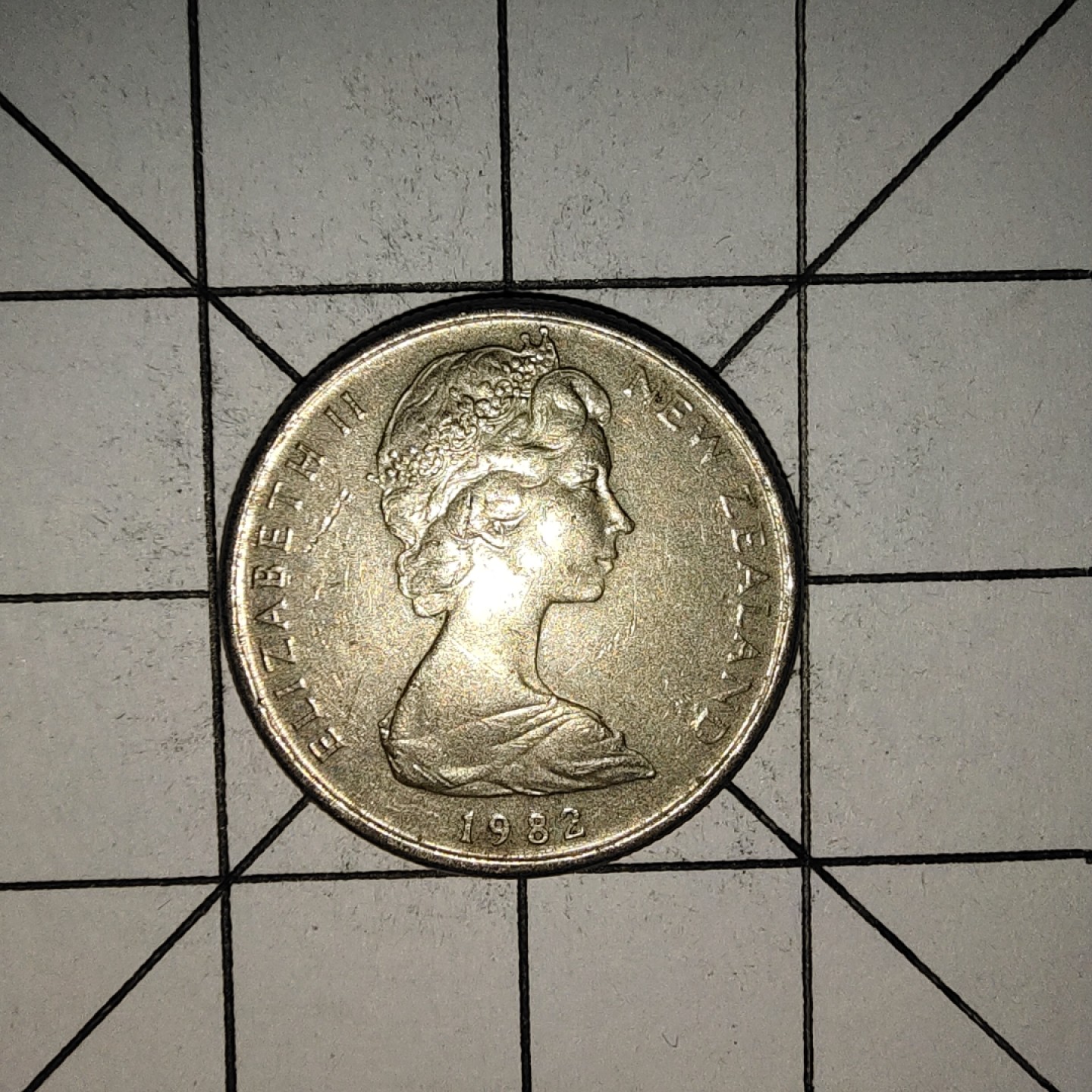 收藏之家世界硬币新年场(捡漏，无押金，无佣金，全场满20包邮，偏远地区除外) 新西兰5分1982年