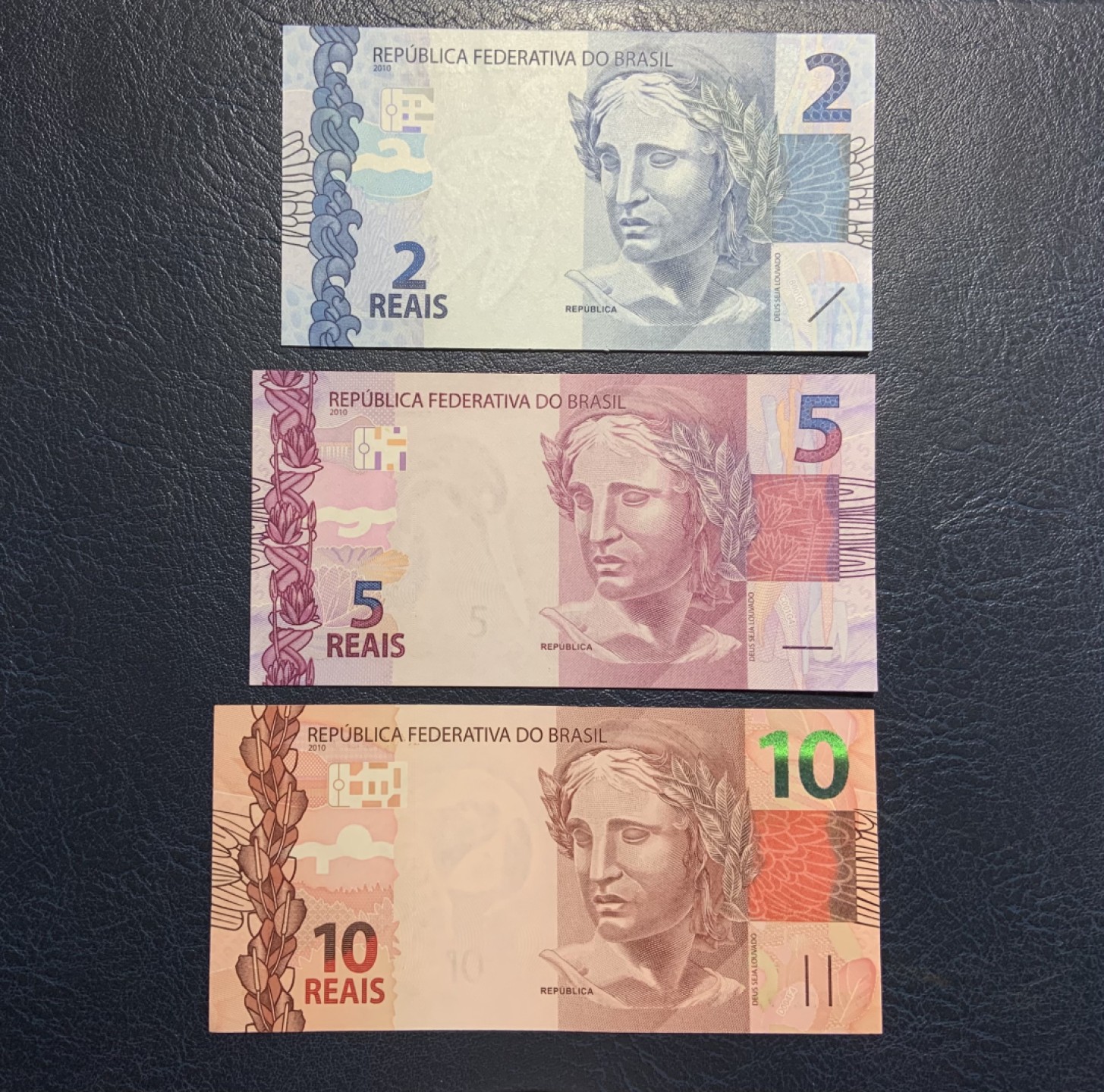 收藏联盟Quantum Auction 第231期拍卖 已更新 巴西2009年2-10雷亚尔 品相全新UNC 其中2和5为AA首发冠