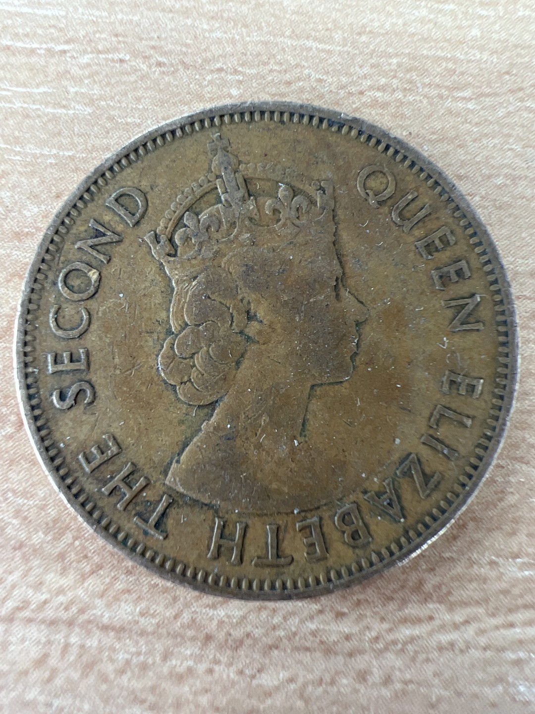 泡泡堂微拍第五十八幕硬币捡漏可累计专场👿👿，零佣金，零押金，累计满二十元包邮，接受代拍业务 伊丽莎白高冠一便士